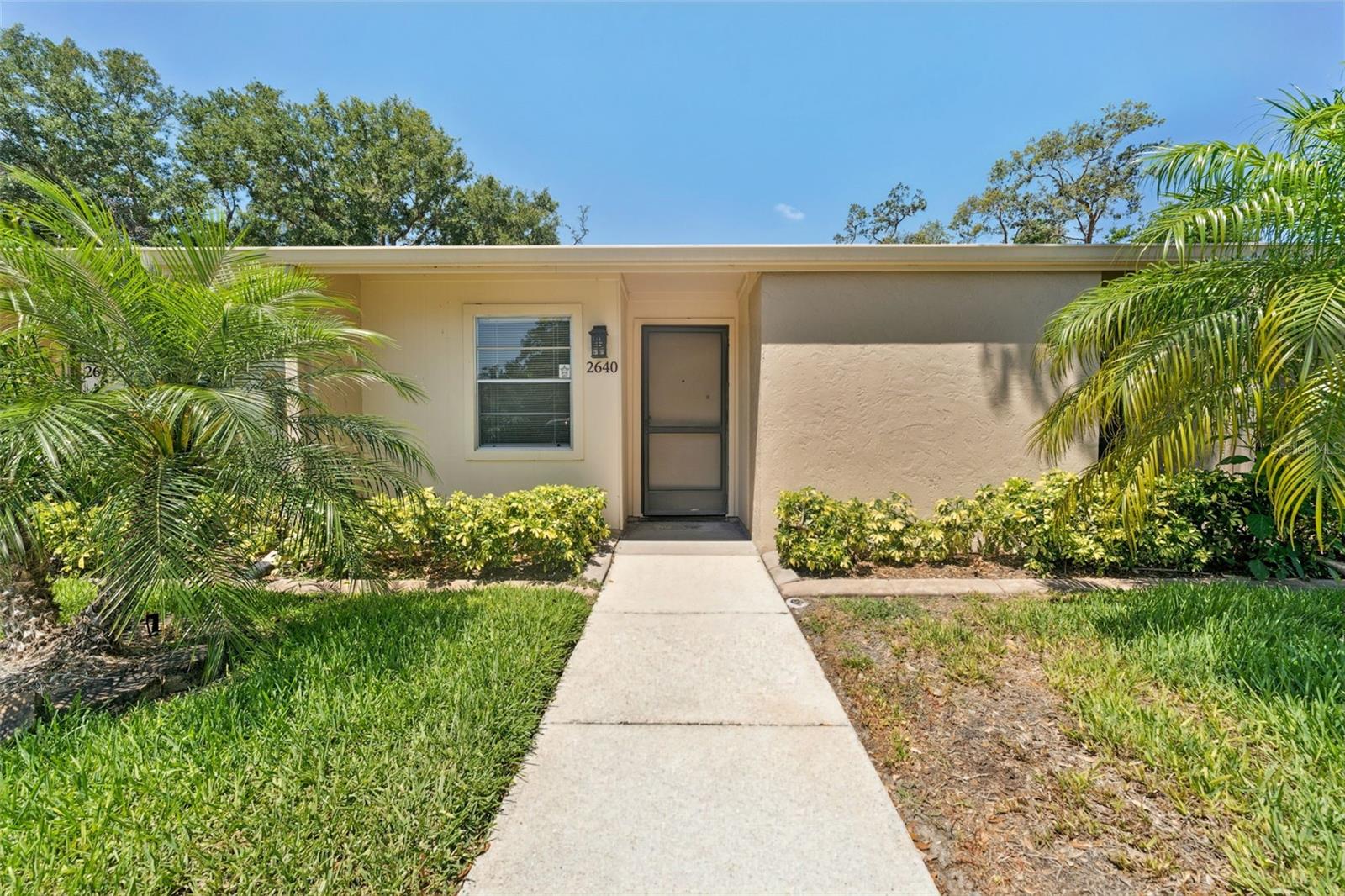 2640 Woodgate Ln #F6 photo 1