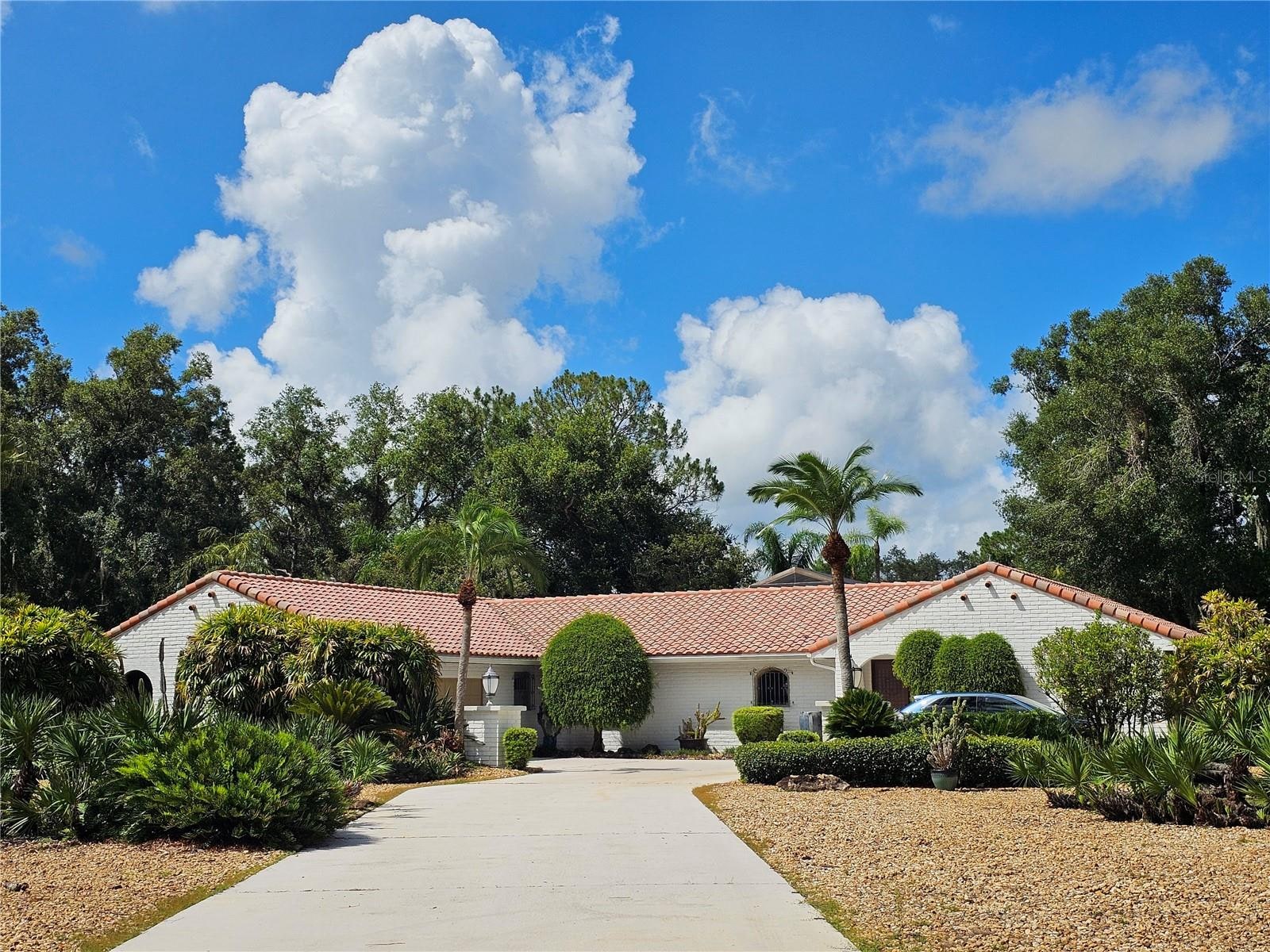 200 Island Way photo 1