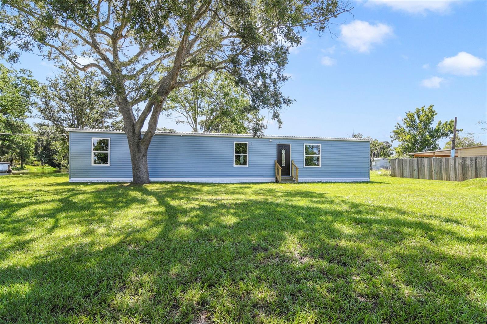 3380 Maple Ln photo 1