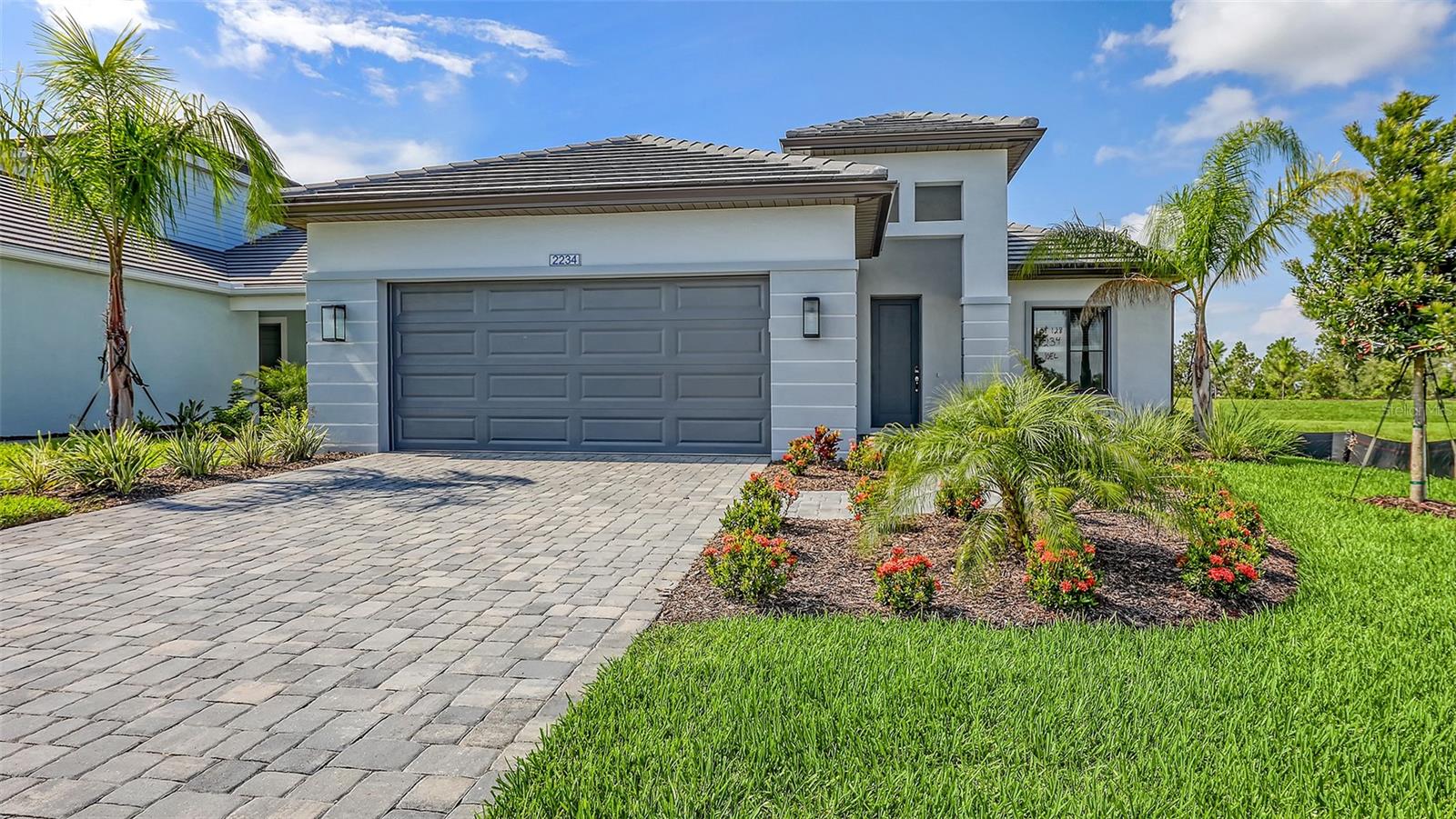 2234 Lady Palm Loop photo 1