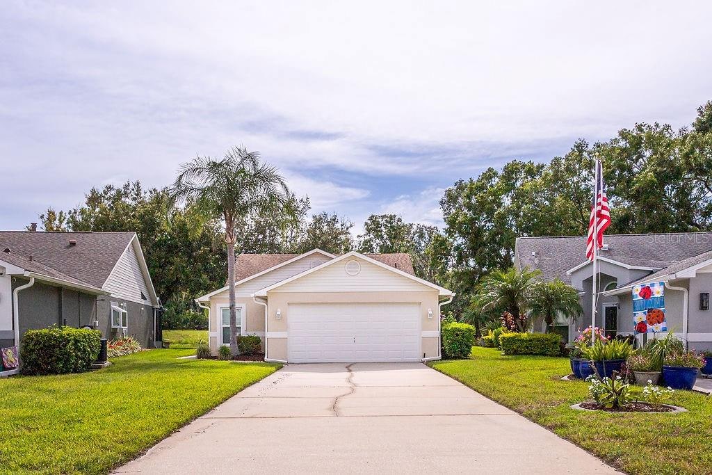 6431 Gentle Ben Cir photo 1