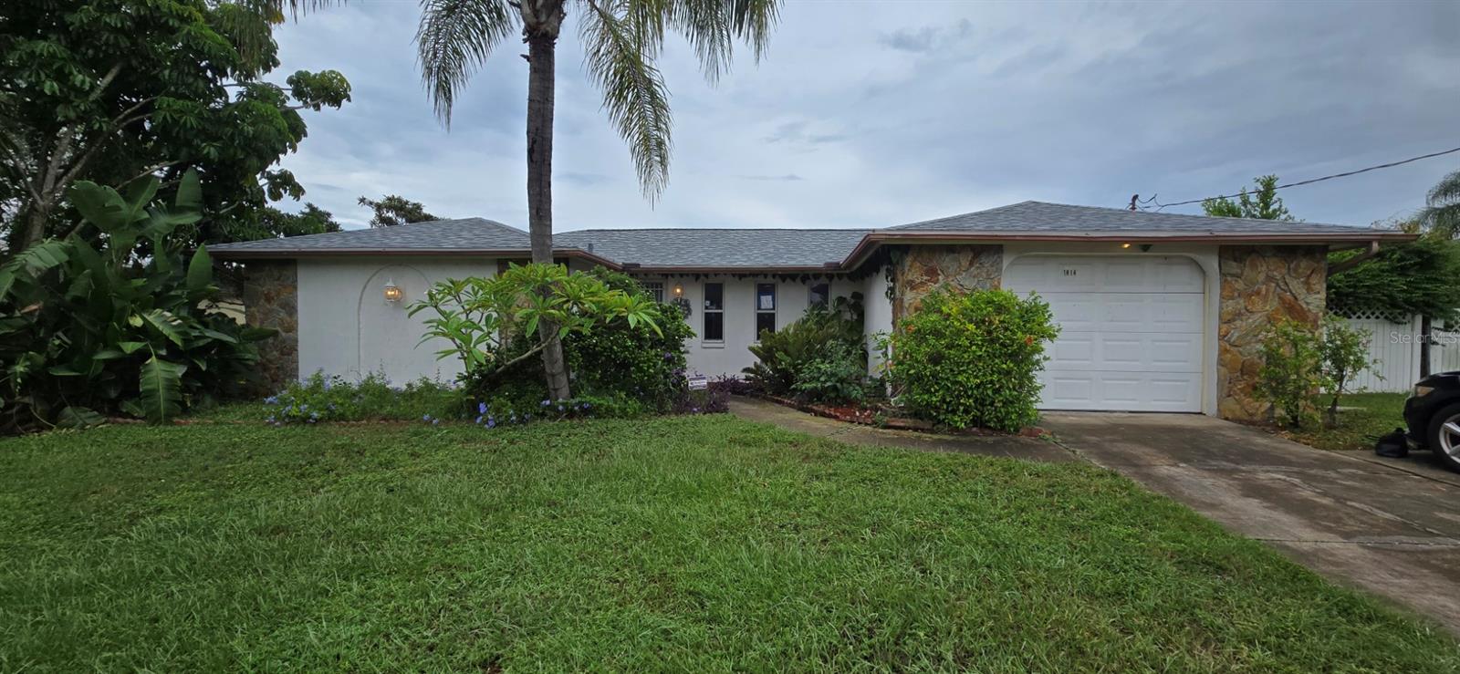 1414 Grand Blvd photo 1