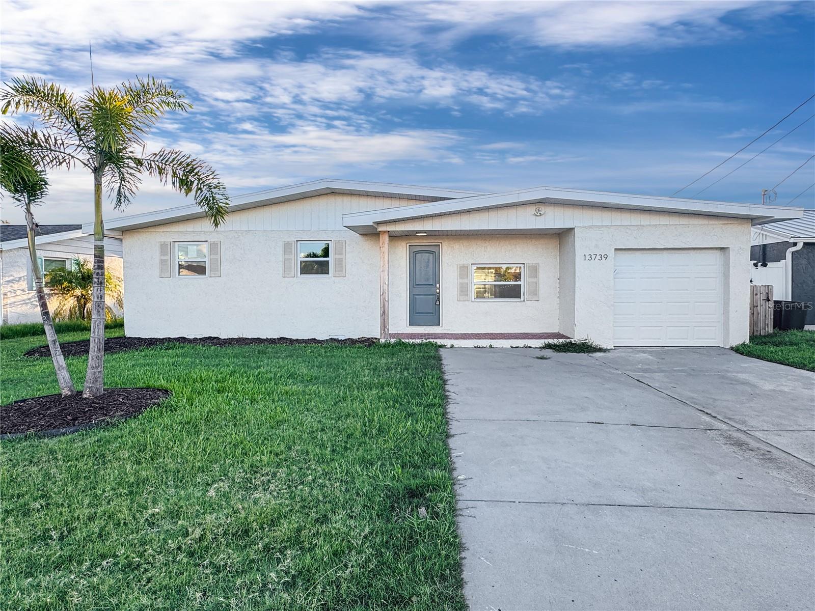 13739 Coco Ave photo 1