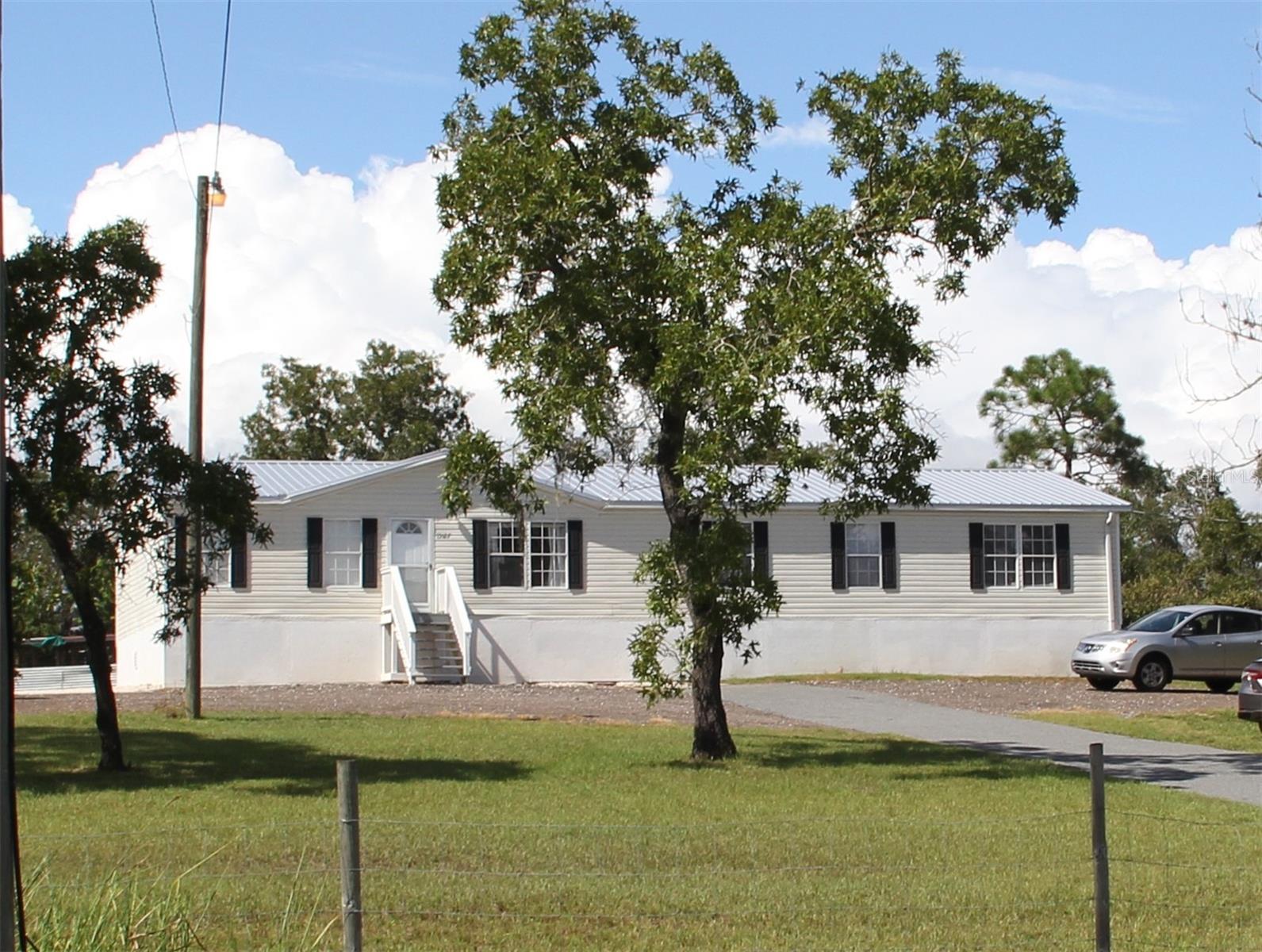 13127 Star Rd photo 1
