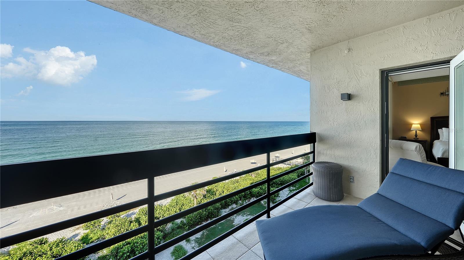 1055 Gulf Of Mexico Dr #504 photo 1