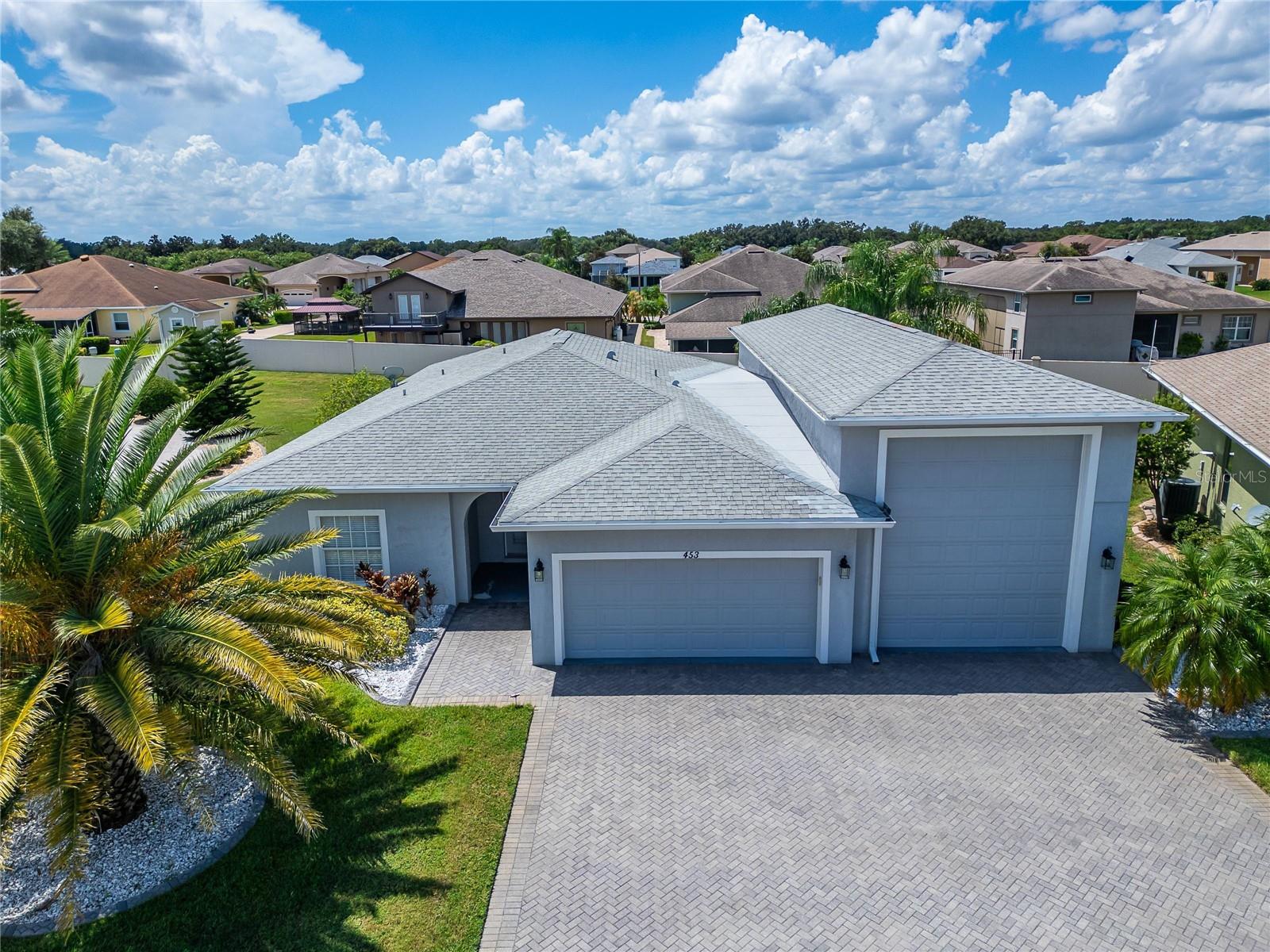 453 Nolane Ln photo 1