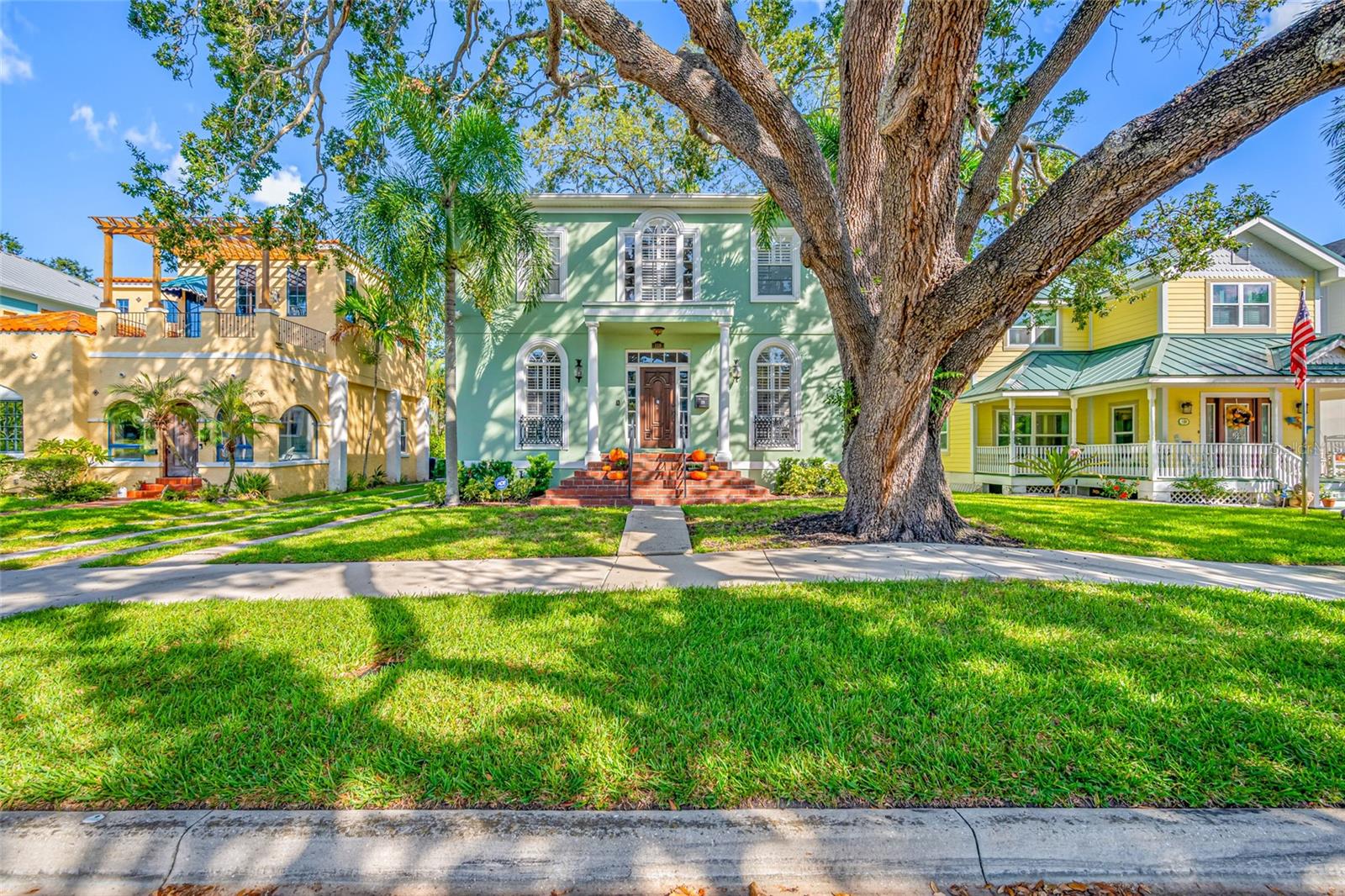 119 Adalia Ave