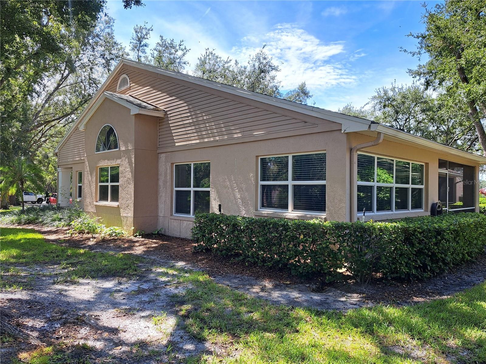 5316 Lochmead Ter photo 1