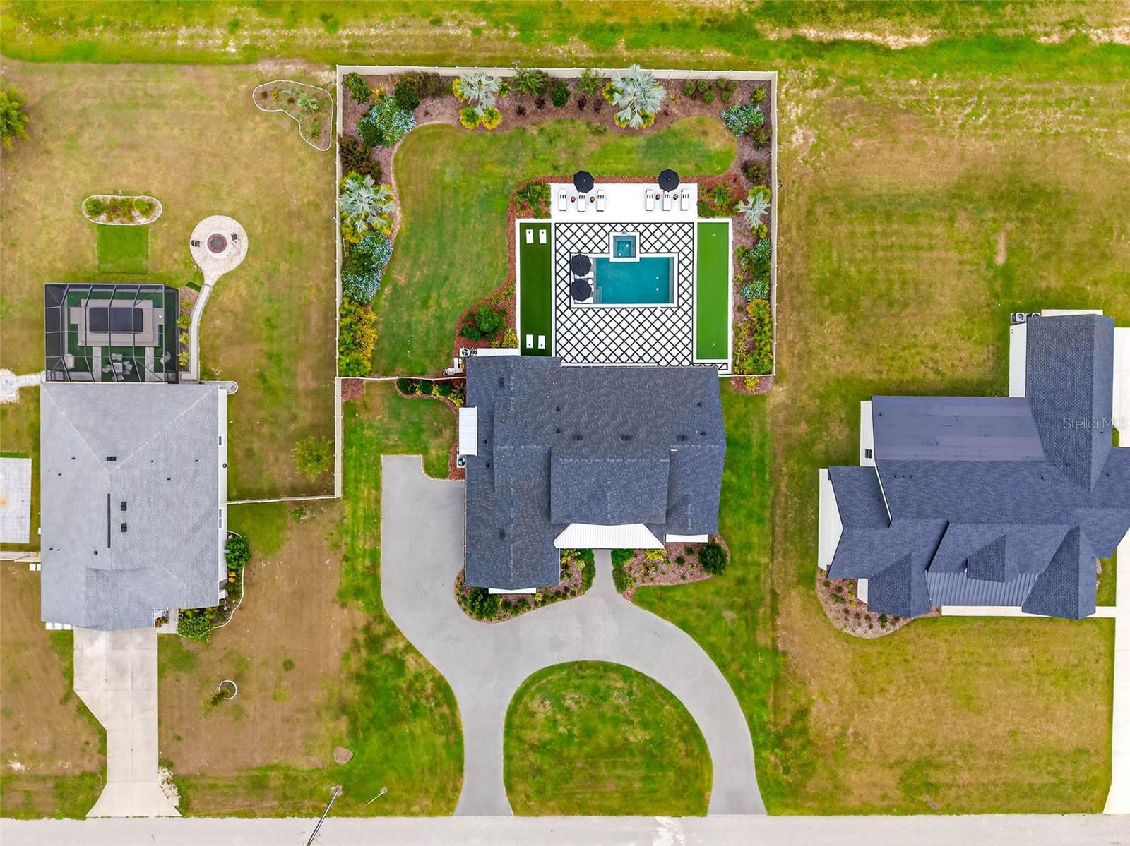 32831 3rd Ave photo 1