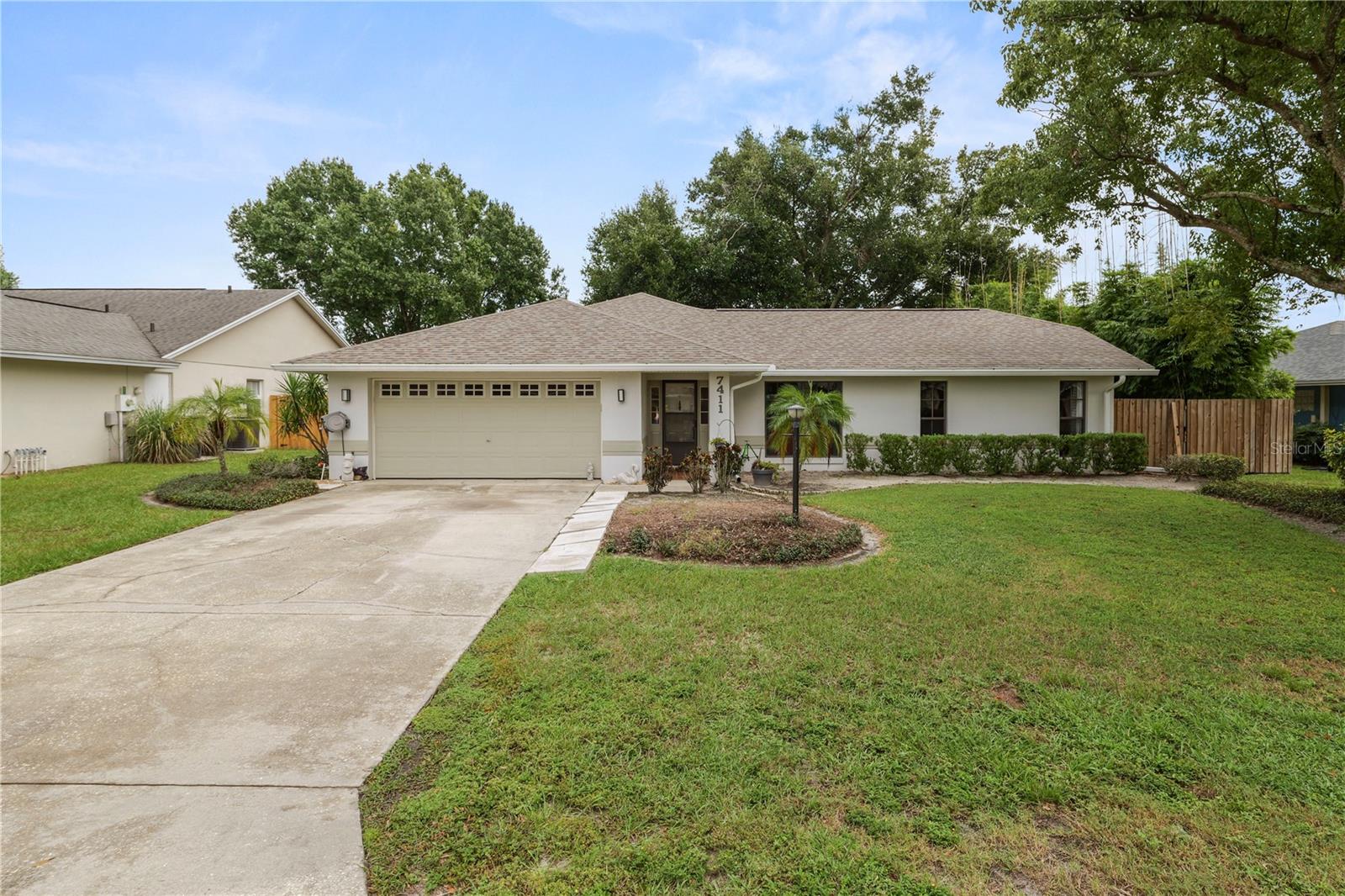 7411 Floral Cir E photo 1