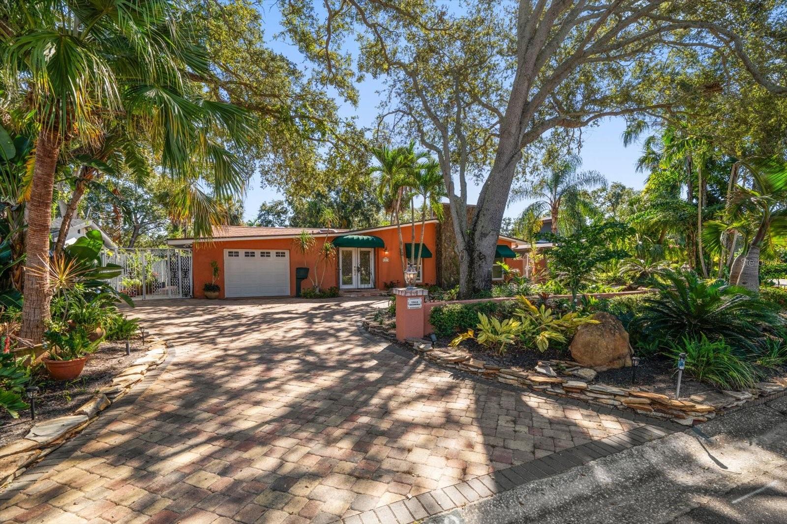 3033 82nd Way N photo 1