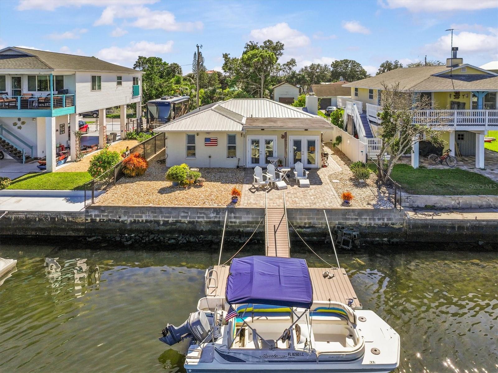 3391 Mangrove Dr photo 1