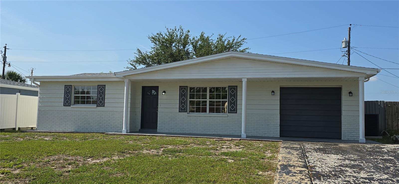 4102 Dalwood Dr photo 1