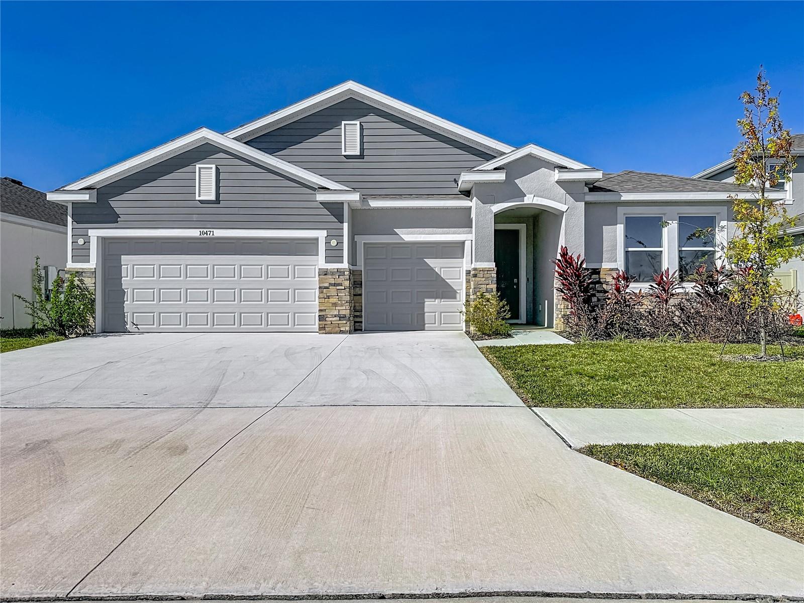 10471 Bridgegate Heights Loop photo 1
