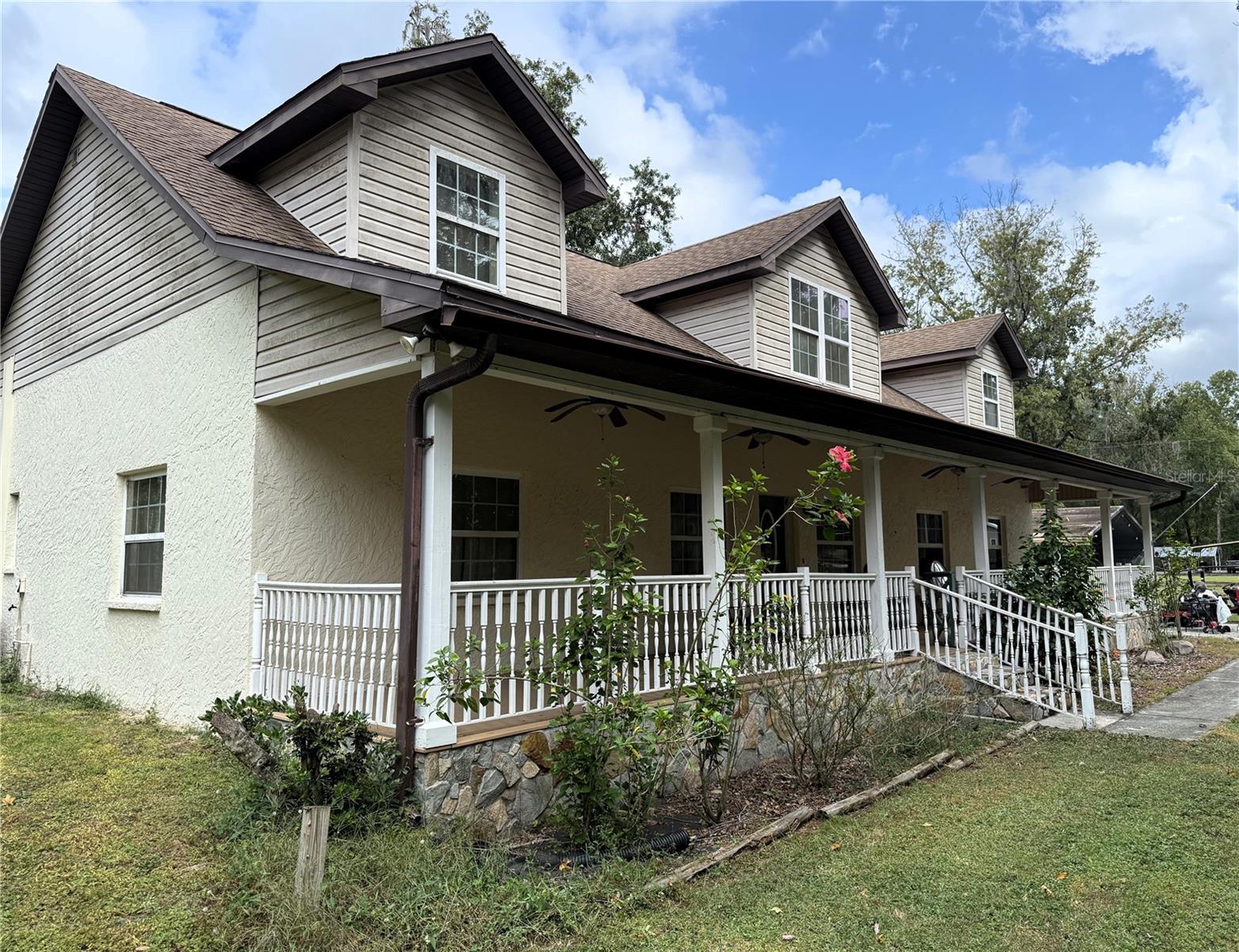 13517 Citrus Way photo 1