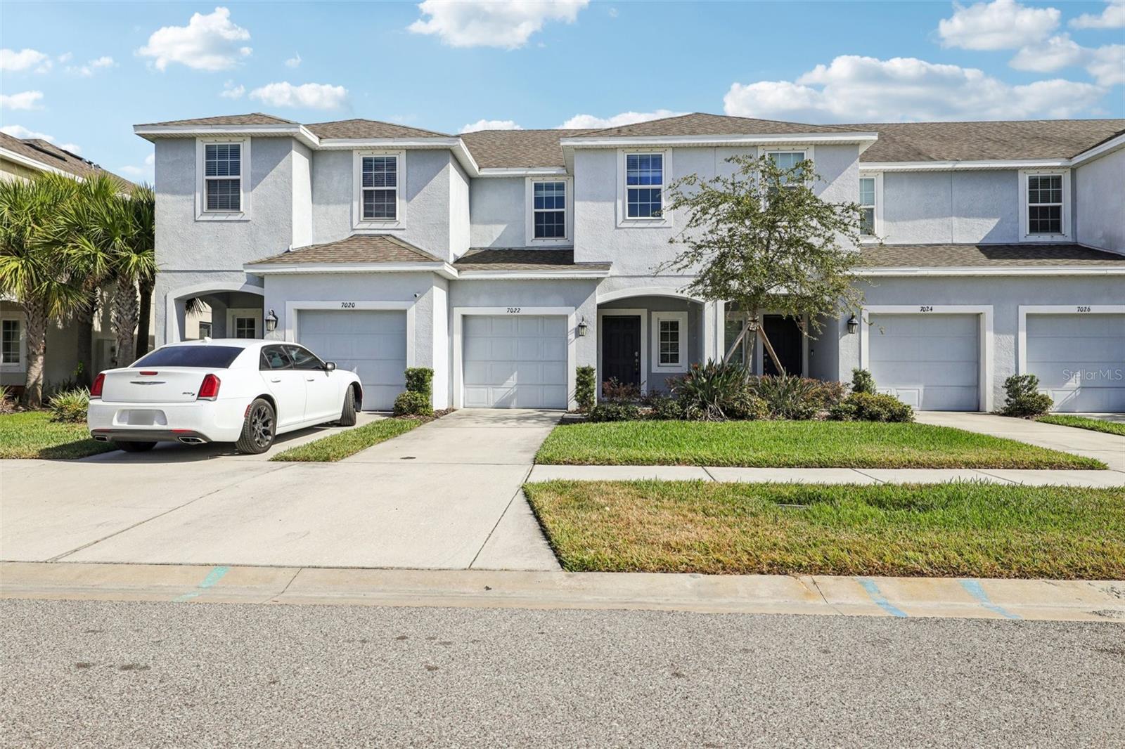 7022 Summer Holly Pl photo 1