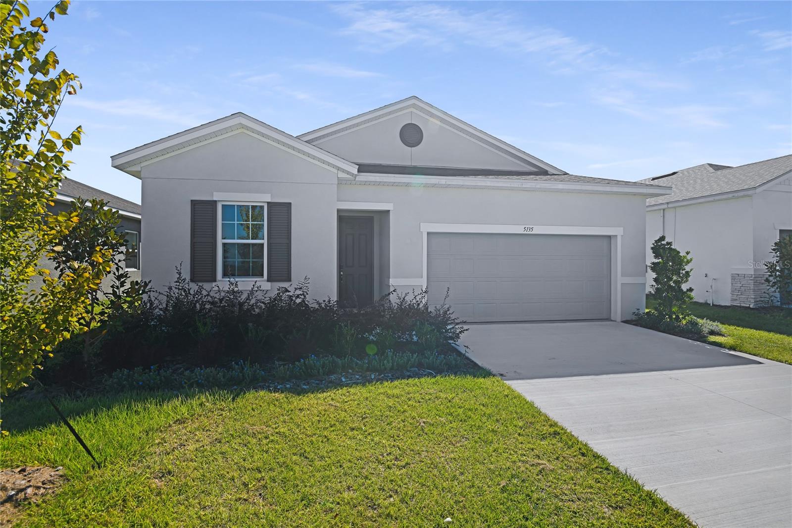 5135 Kinsley Dr photo 1