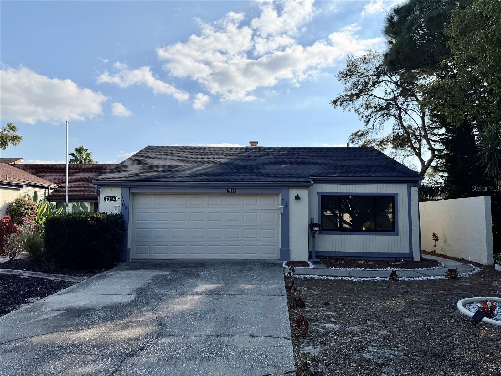 7314 Patio Row photo 1