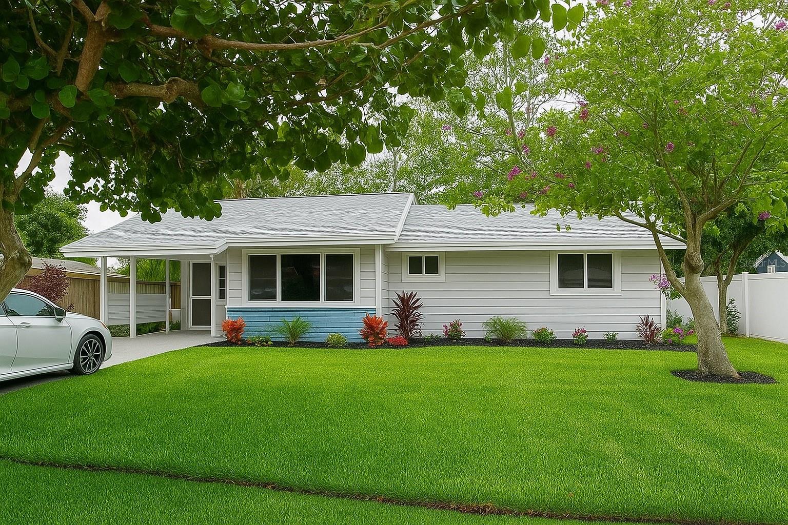 2722 Nancy St photo 1