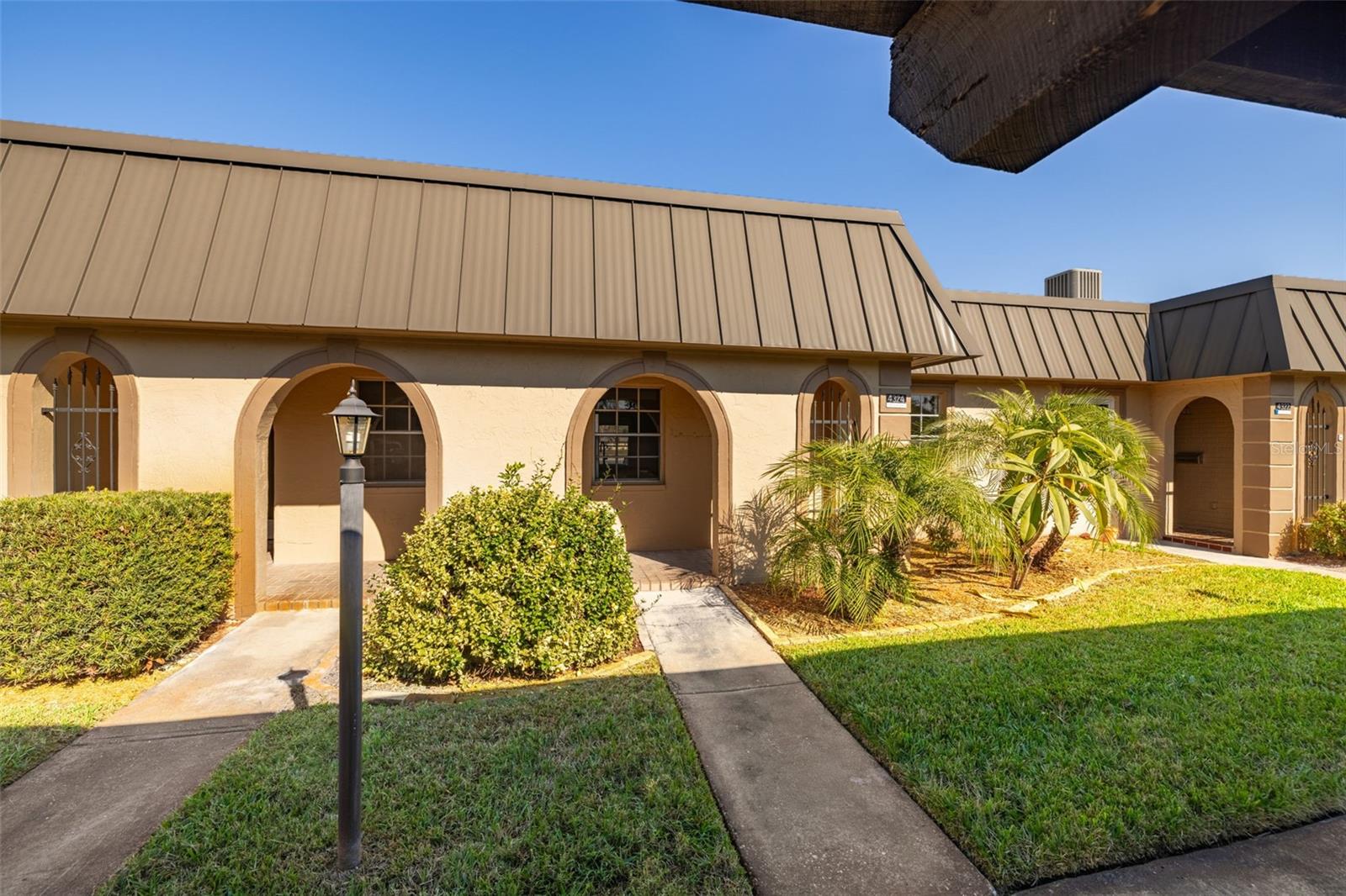 4324 Summersun Dr photo 1