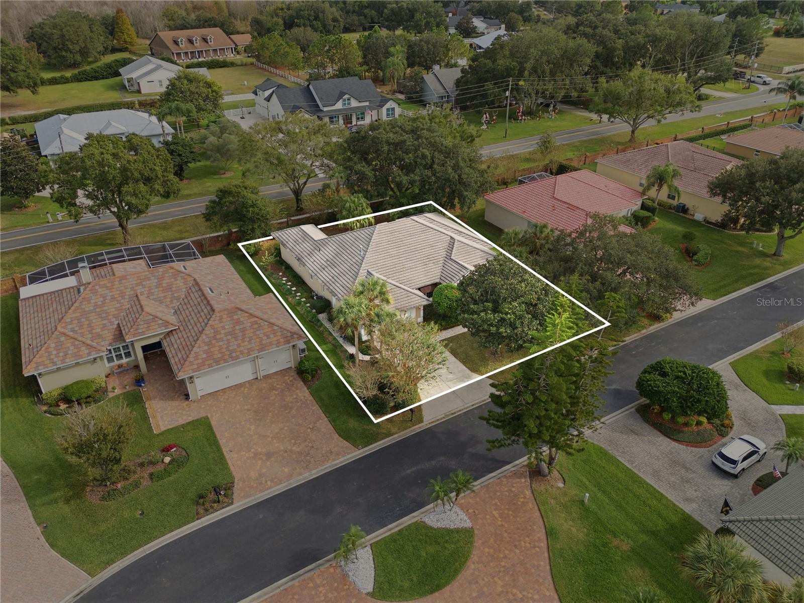 108 Lake Region Blvd N photo 1
