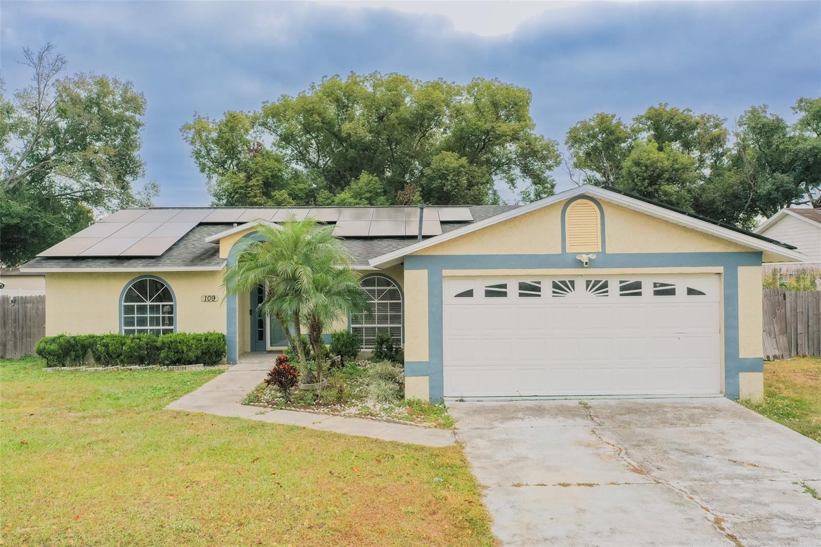 109 Rebecca Dr NE photo 1