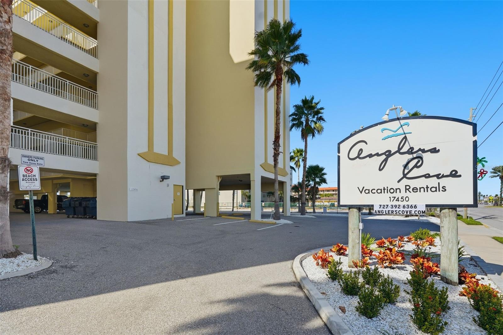 17450 Gulf Blvd #104 photo 1