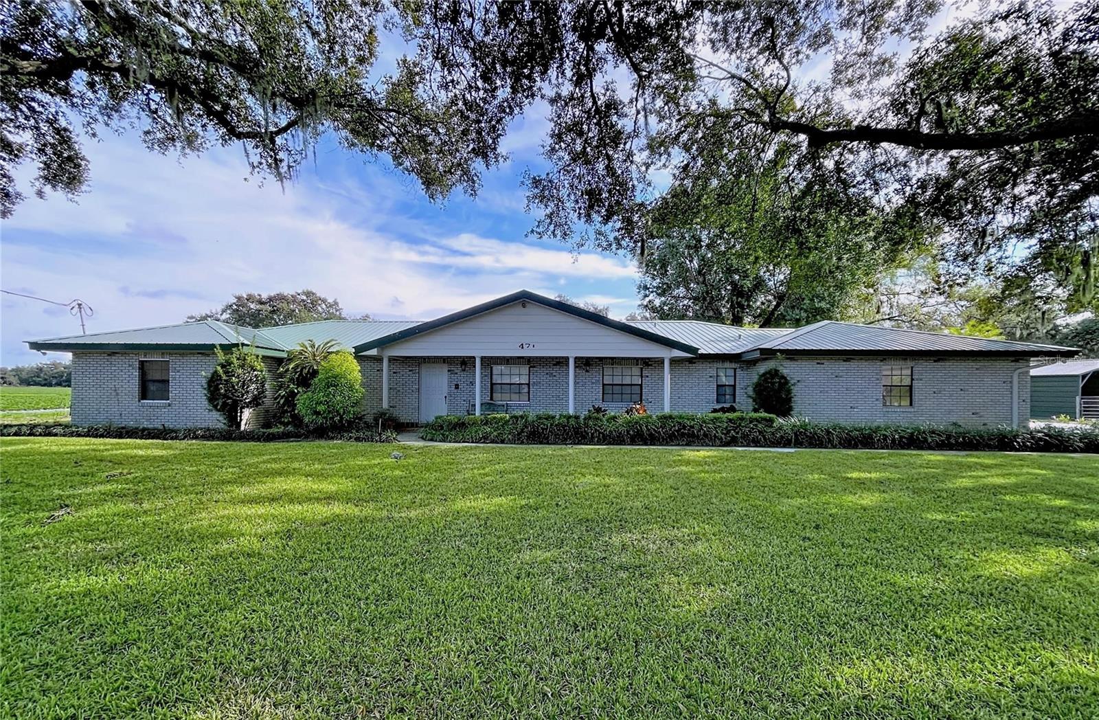 9471 McIntosh Rd photo 1
