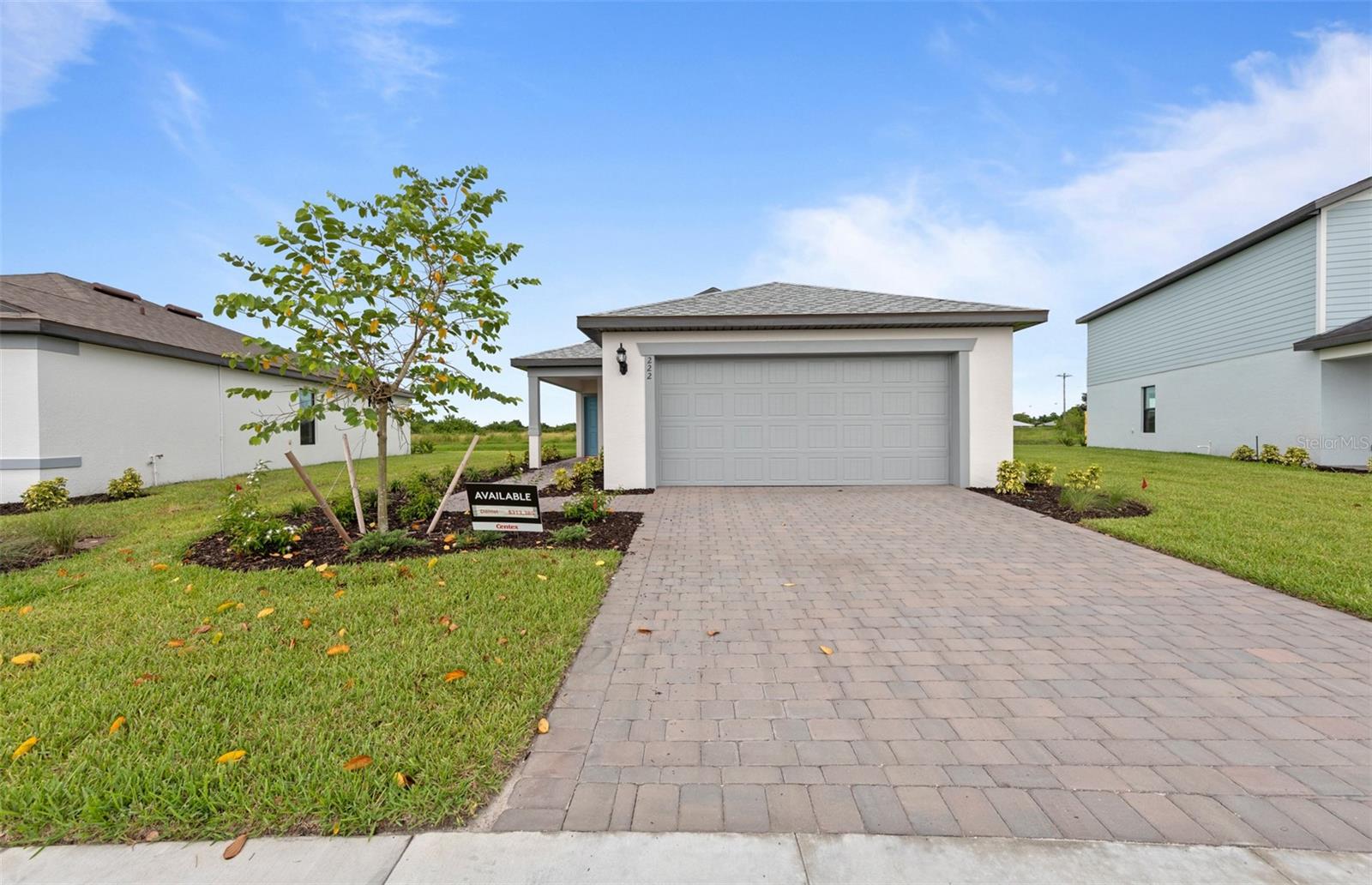 810 Balleby Trl photo 1