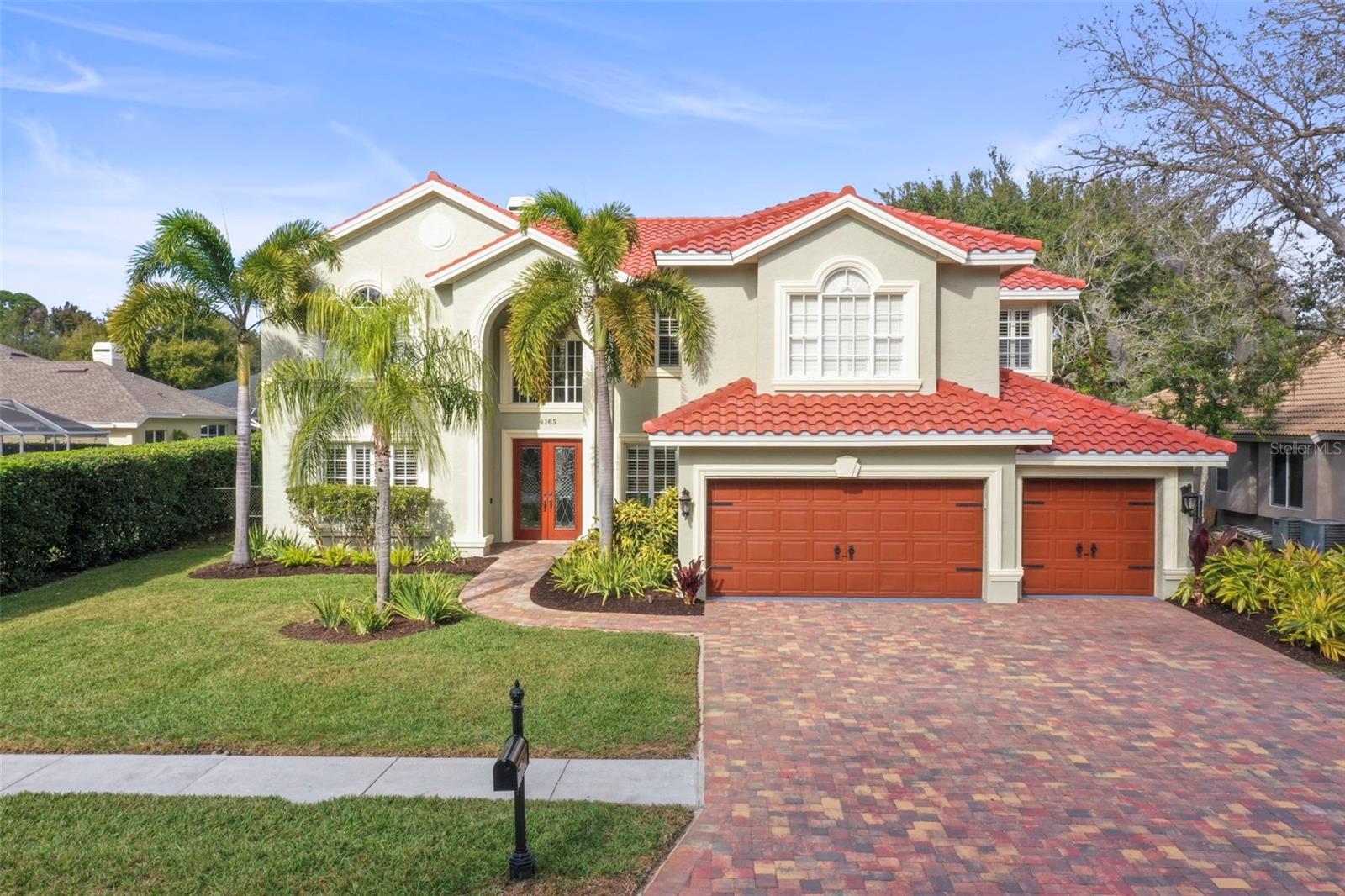 4165 Moreno Dr photo 1