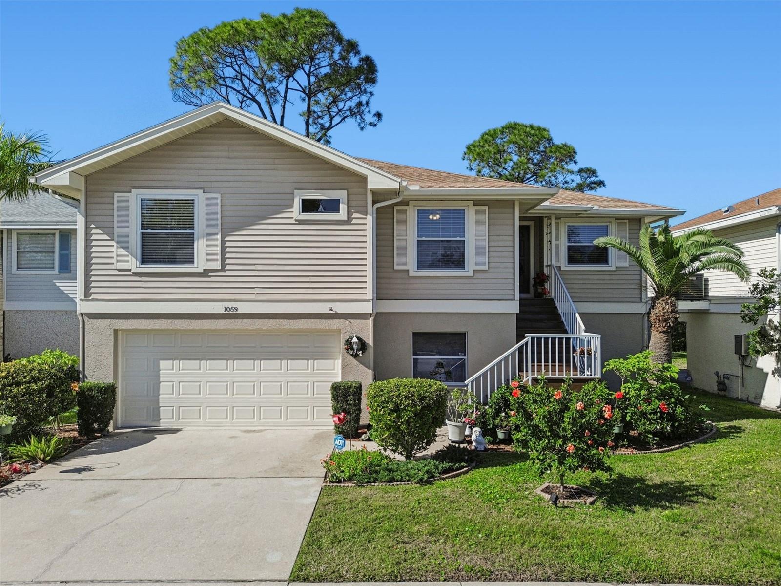 1059 S Pointe Alexis Dr photo 1