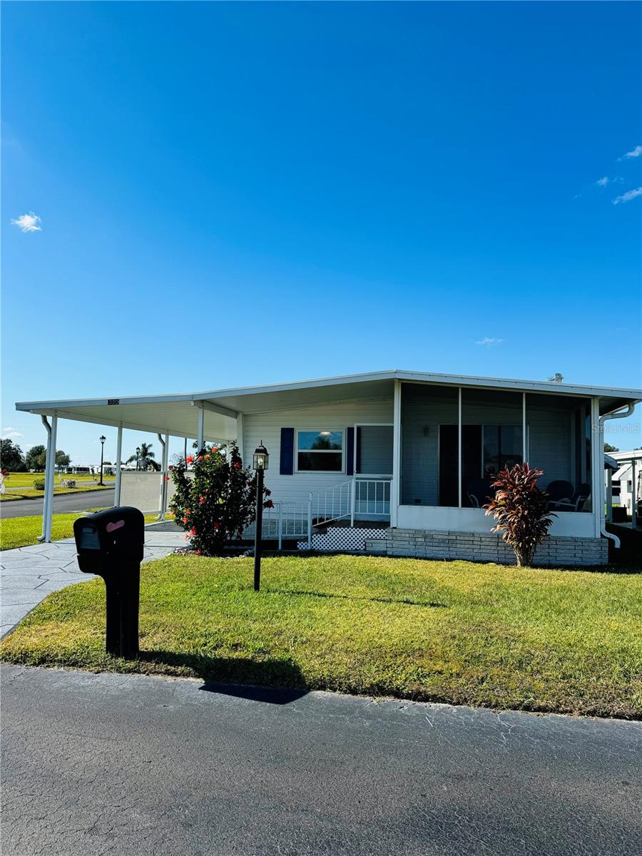 320 Aloha Dr photo 1