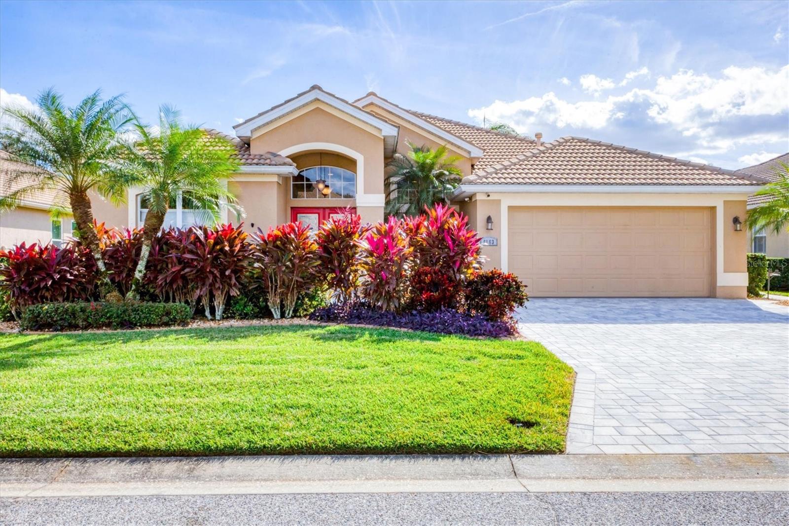 6163 Palomino Cir photo 1