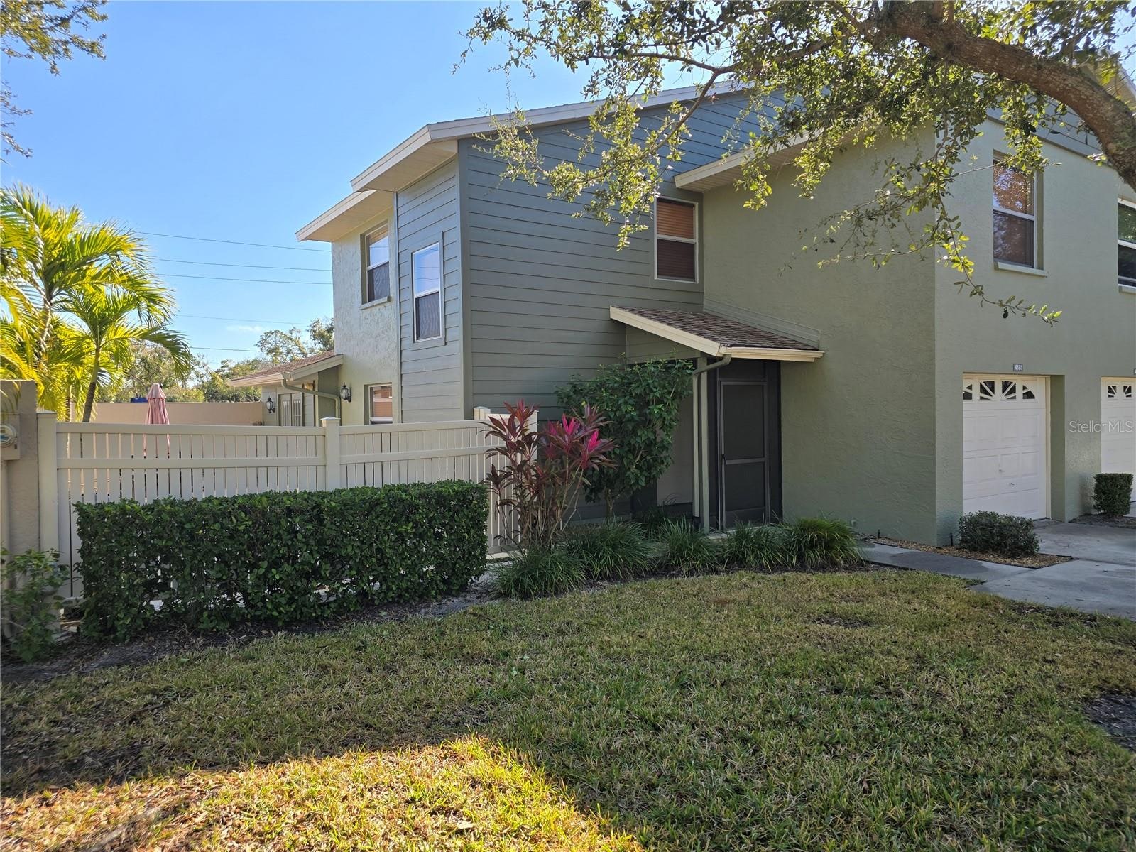 4181 Center Pointe Cir #91B photo 1