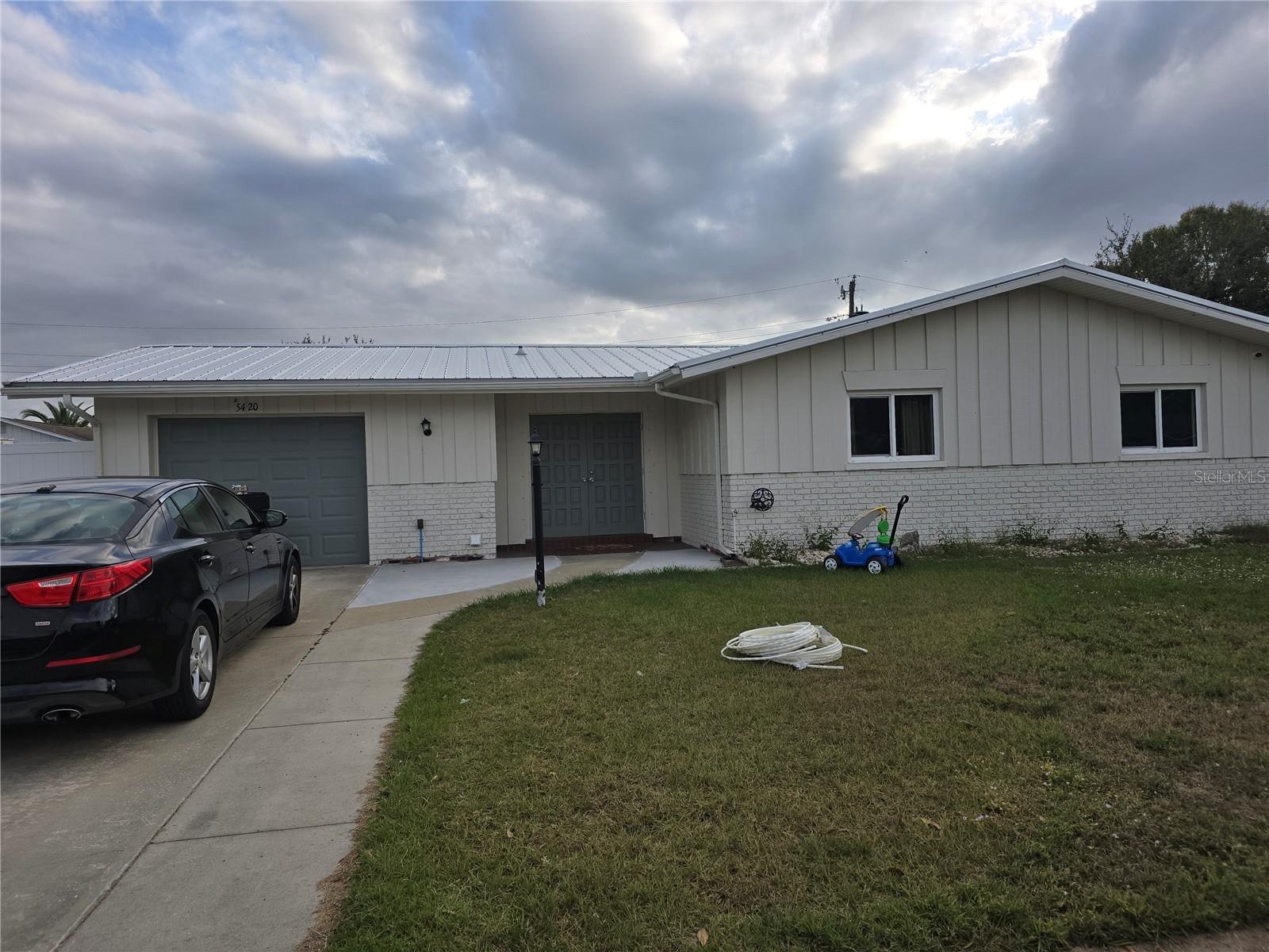 5420 Starwood Pl photo 1