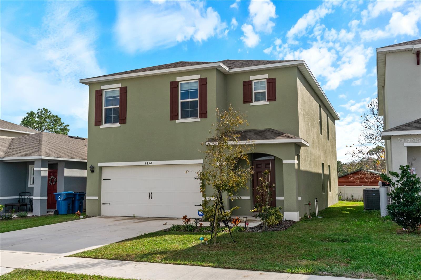 2454 Taloncrest photo 1
