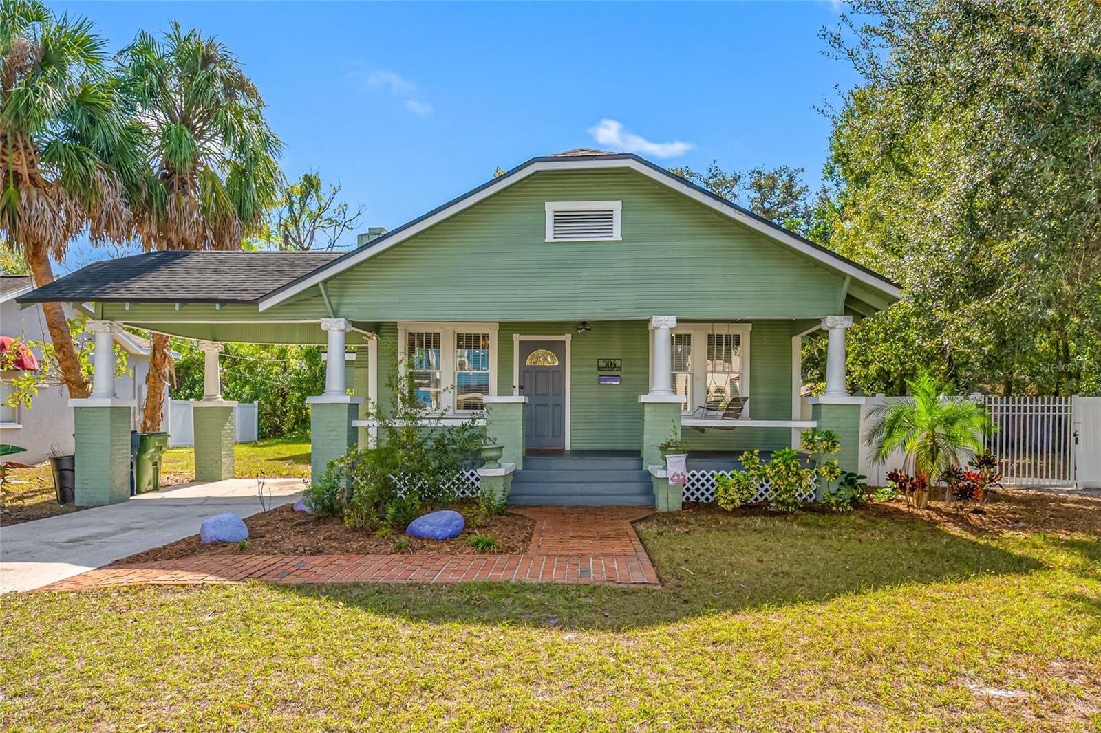 304 W Henry Ave photo 1