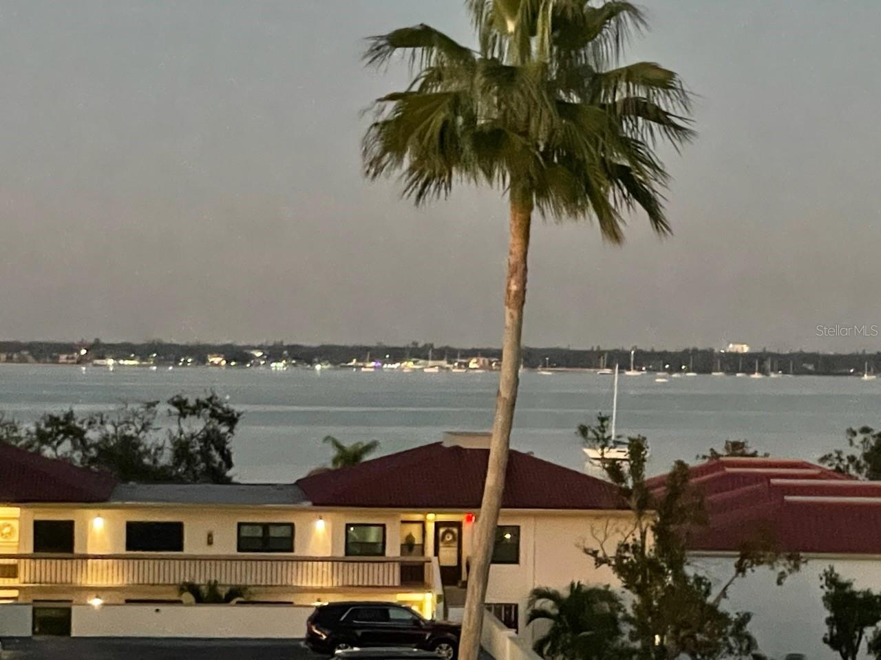 6279 Sun Blvd #503 photo 1