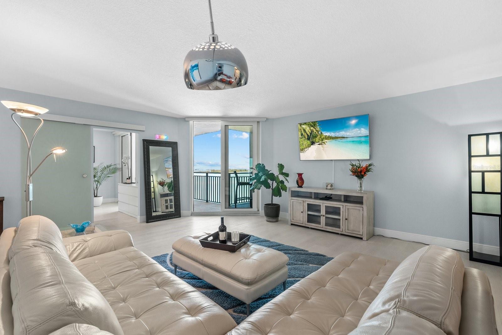 4822 Ocean Blvd #10E photo 1