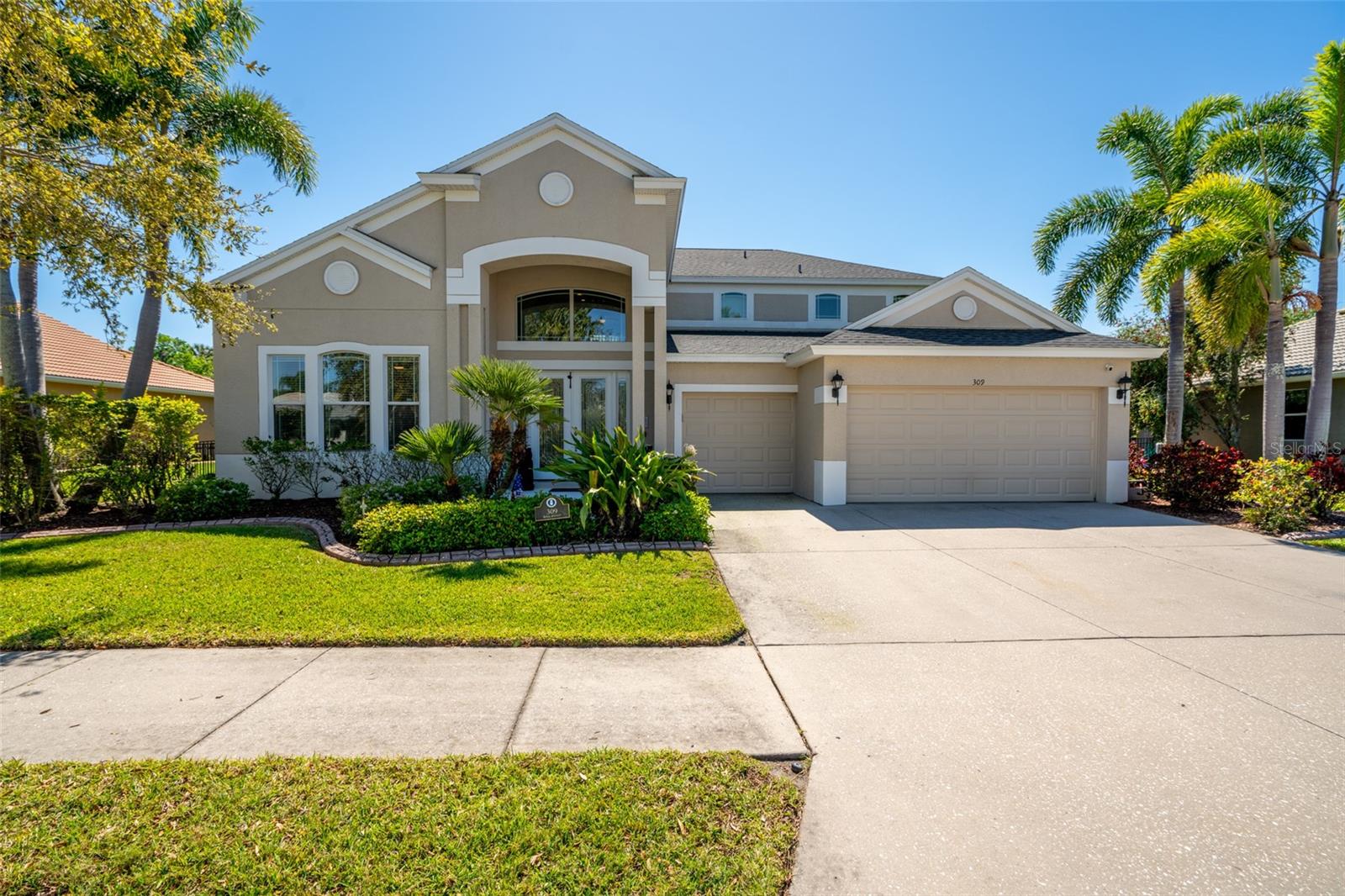 309 Royal Bonnet Dr photo 1