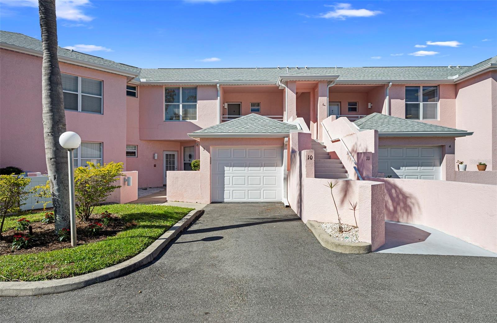 4220 Pinebrook Cir #10 photo 1