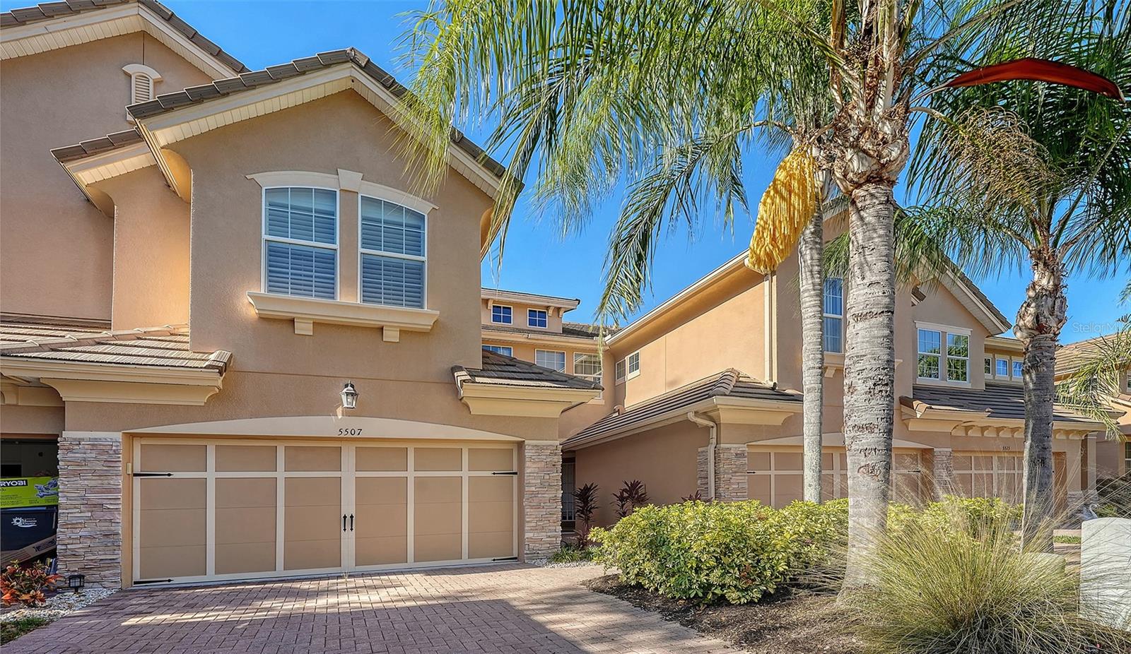 5507 Napa Dr photo 1