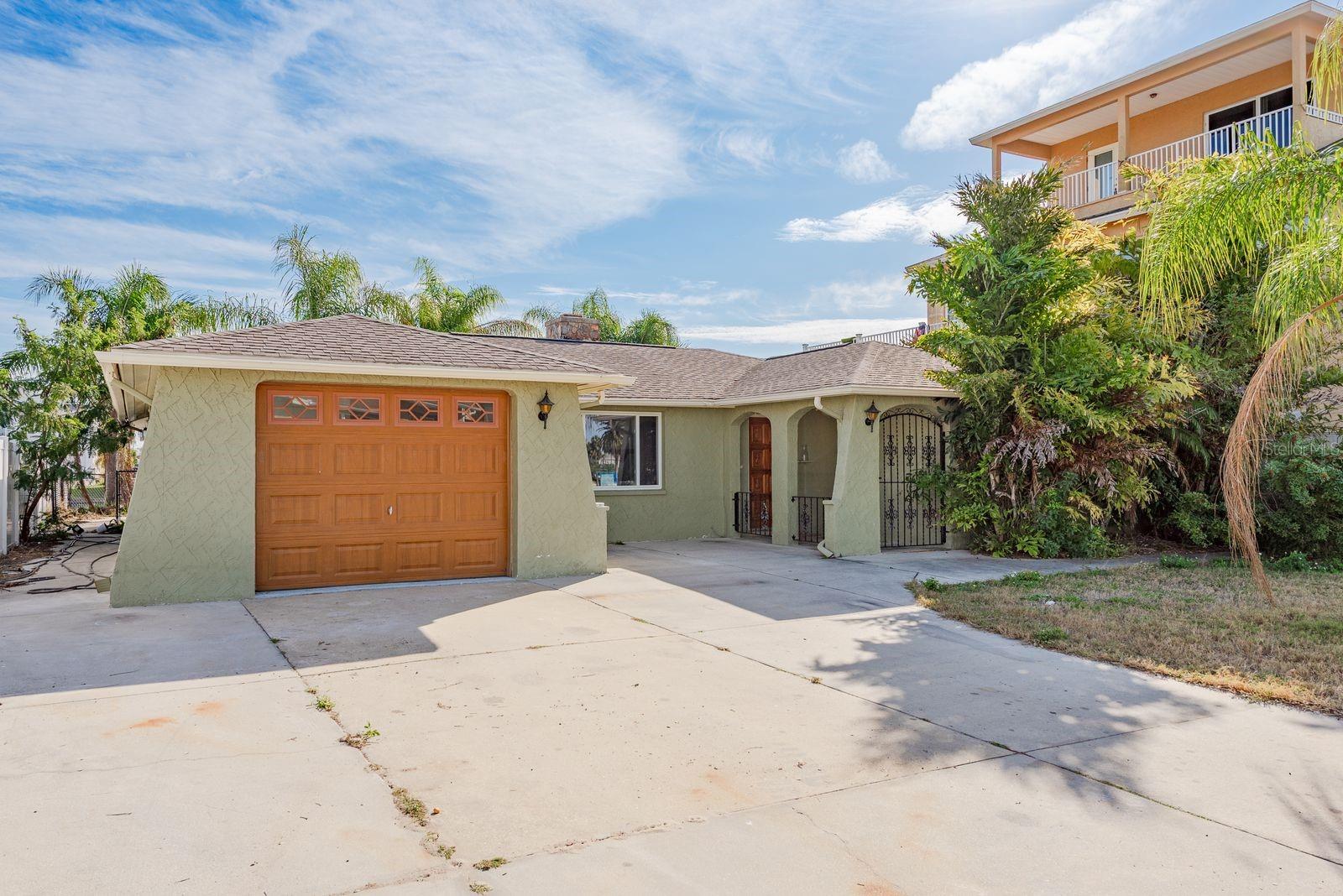 13816 Celida Ave photo 1