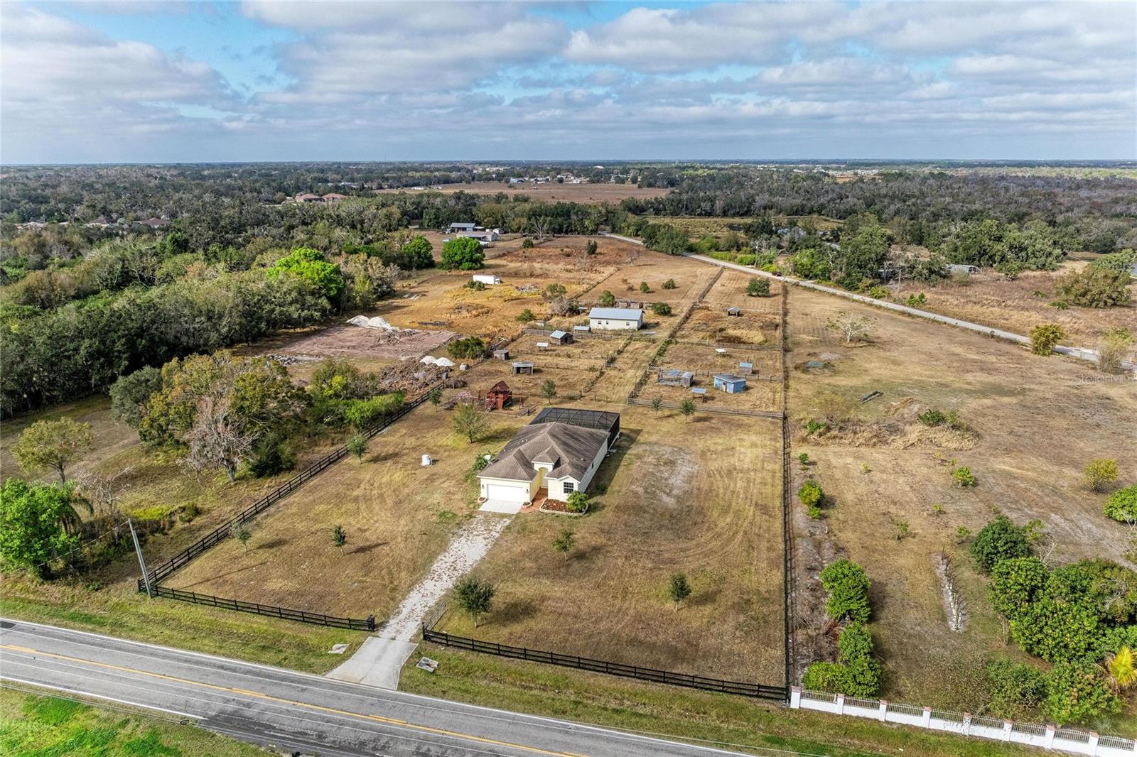 13710 Golf Course Rd photo 1