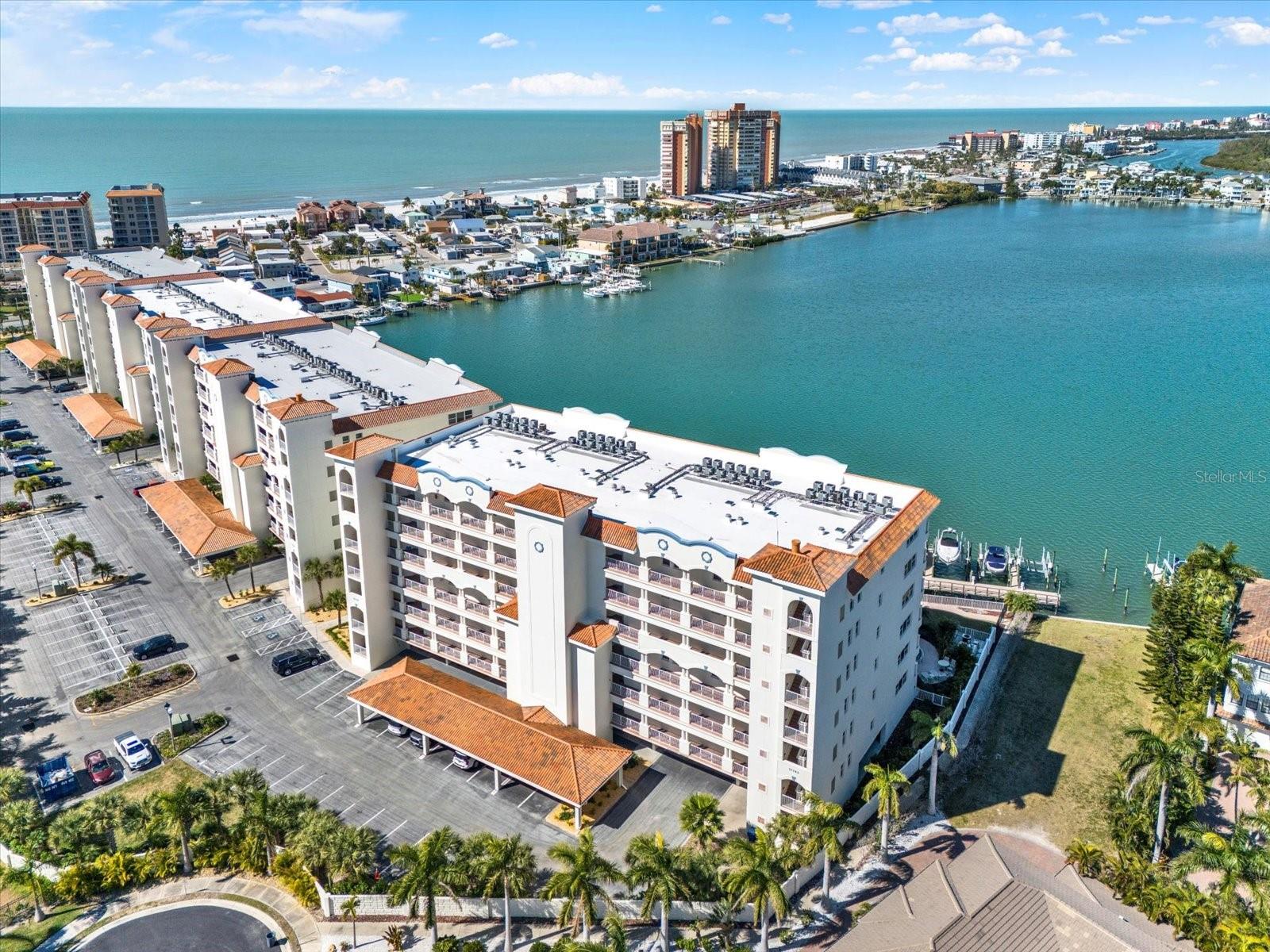 17745 Gulf Blvd #604 photo 1