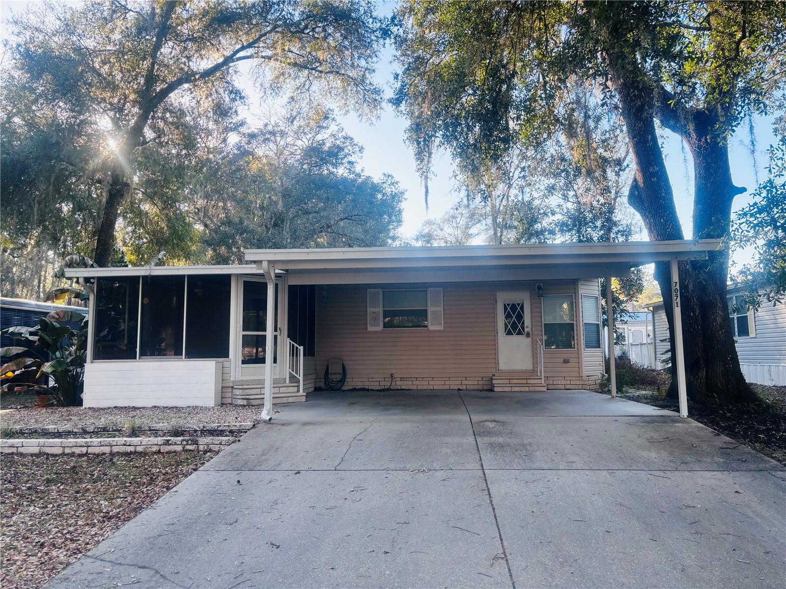 7071 Spanish Moss Ln photo 1