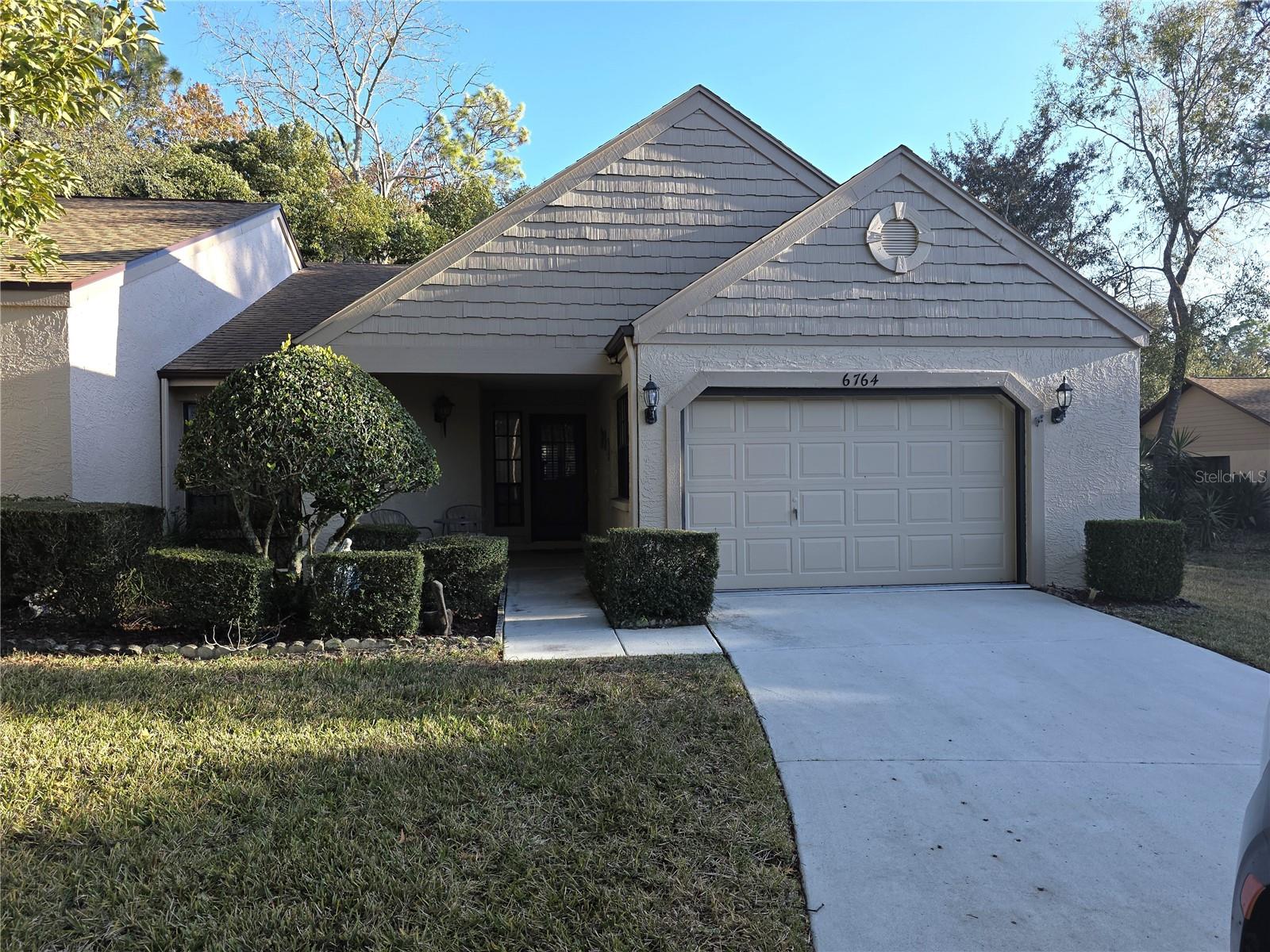 6764 Pearleaf CT photo 1