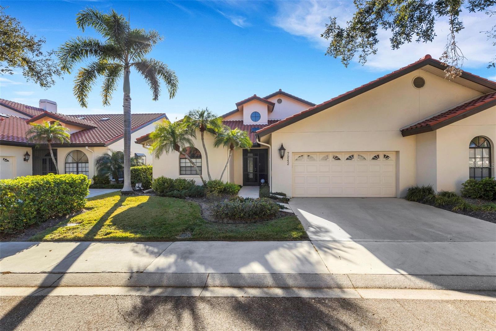 7242 Villa D Este Dr photo 1