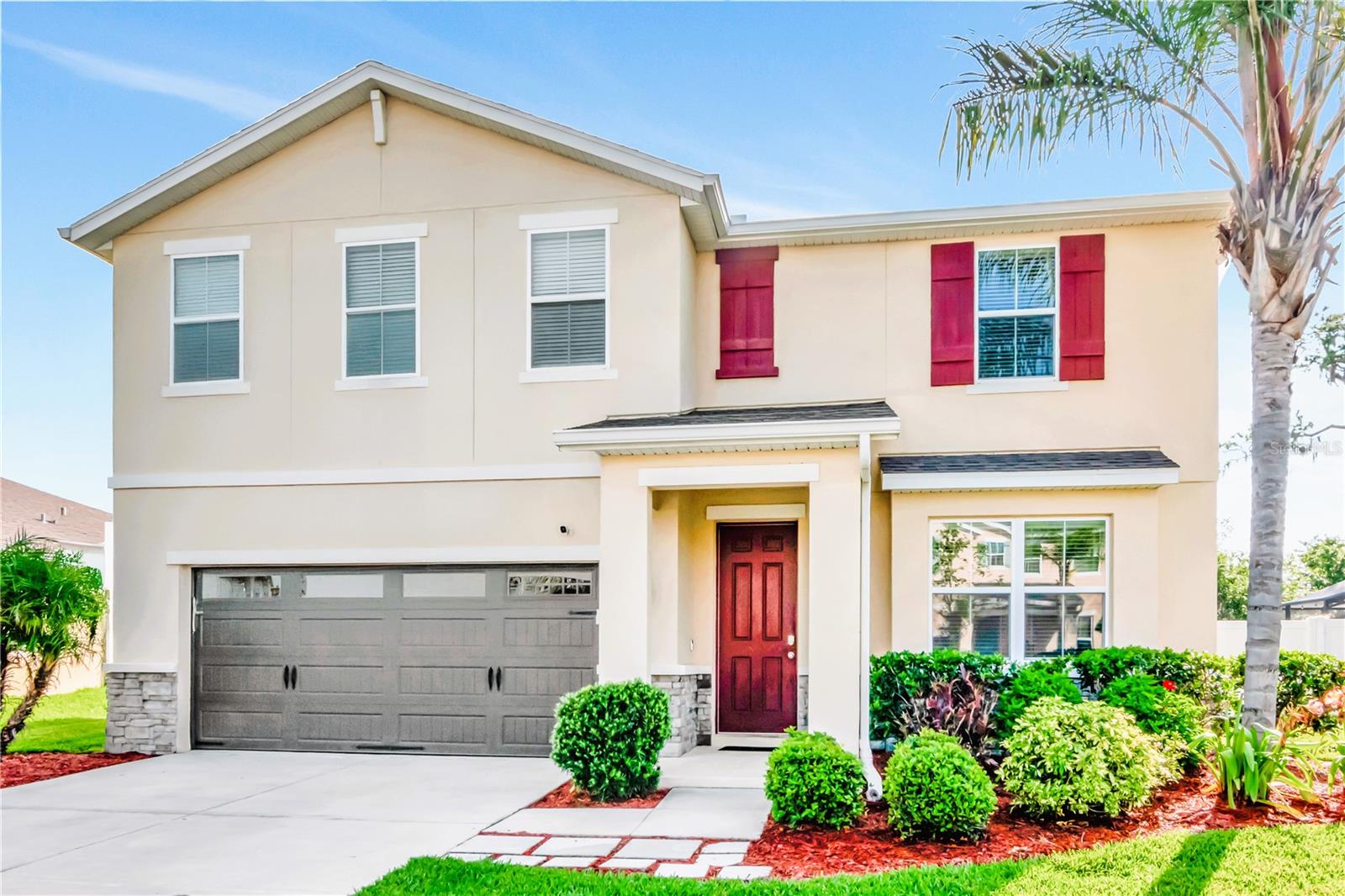 5446 Suncatcher Dr photo 1
