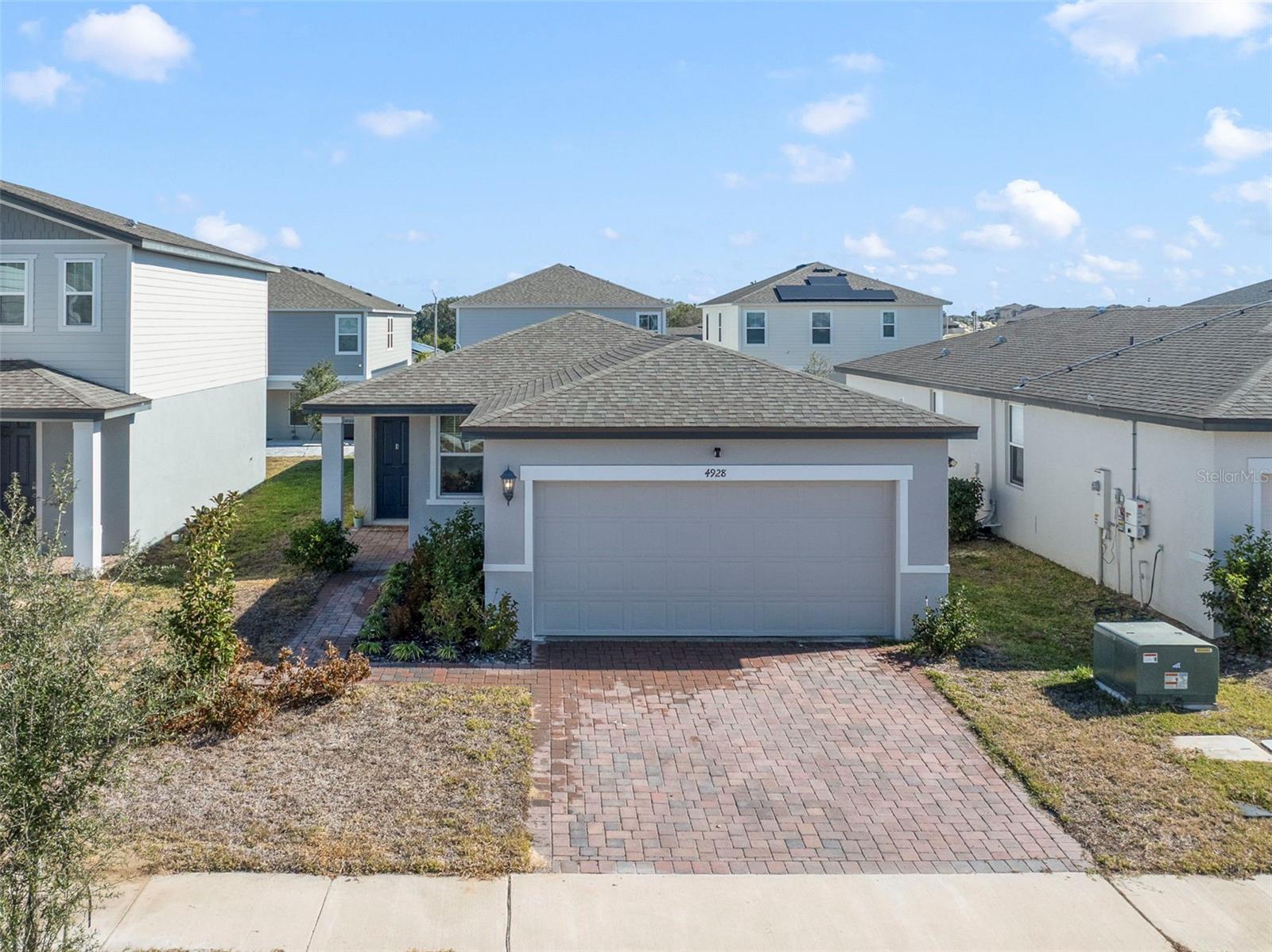 4928 Mainsail St photo 1